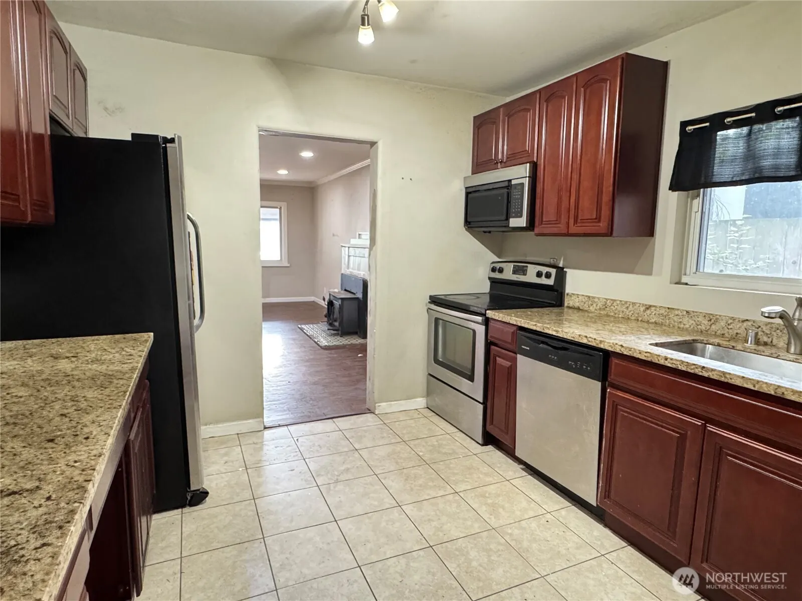 12243 16th Avenue S, Seattle, WA 98168