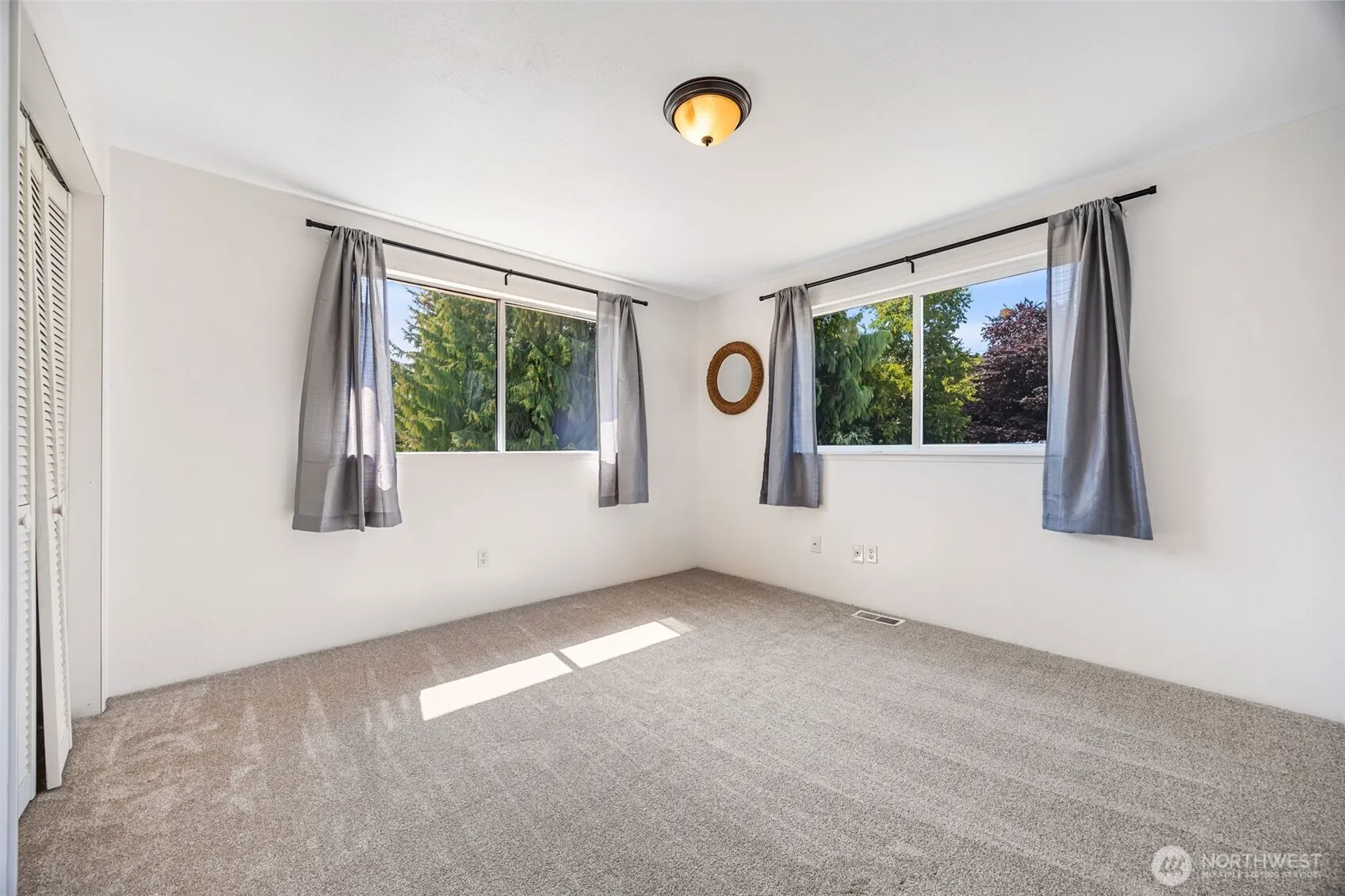 7321 31st Avenue SW, Seattle, WA 98126