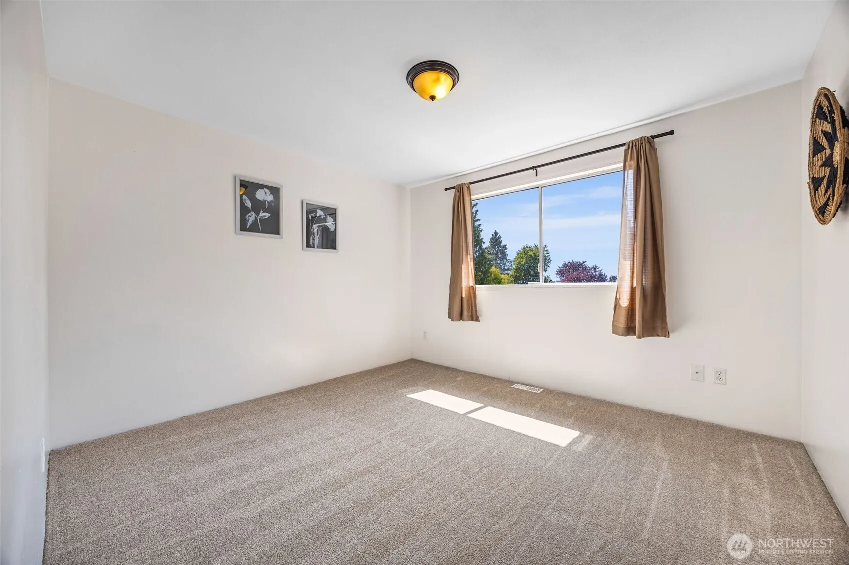 7321 31st Avenue SW, Seattle, WA 98126