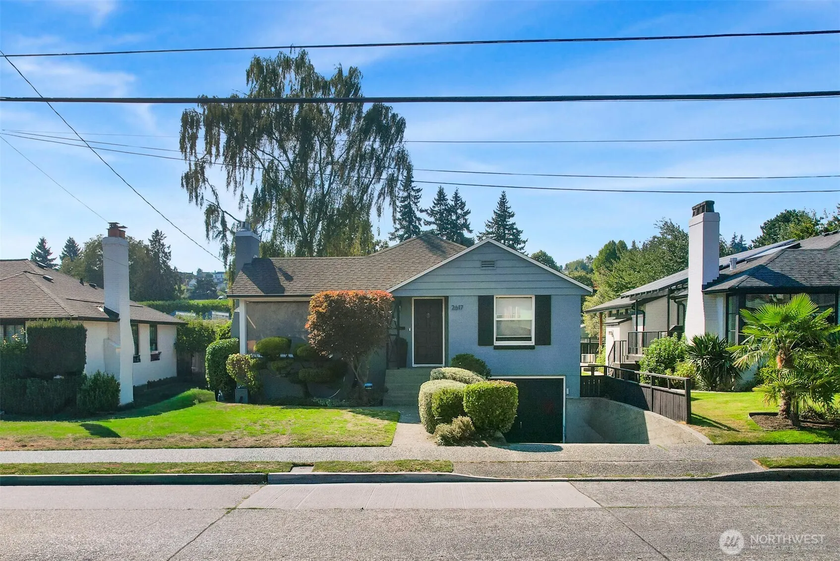 2617 32nd Avenue W, Seattle, WA 98199