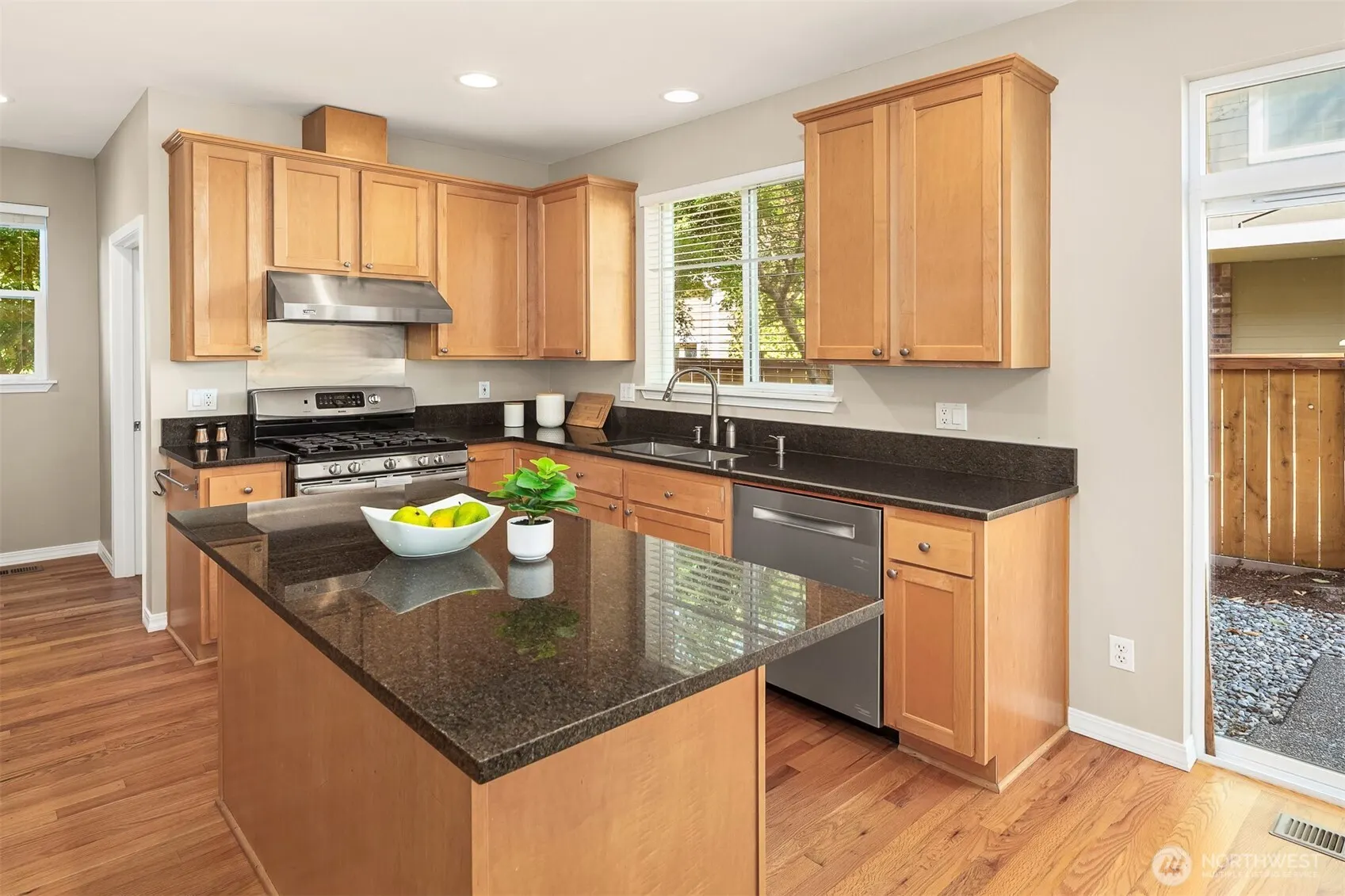 11418 179th Court NE, Redmond, WA 98052-7427
