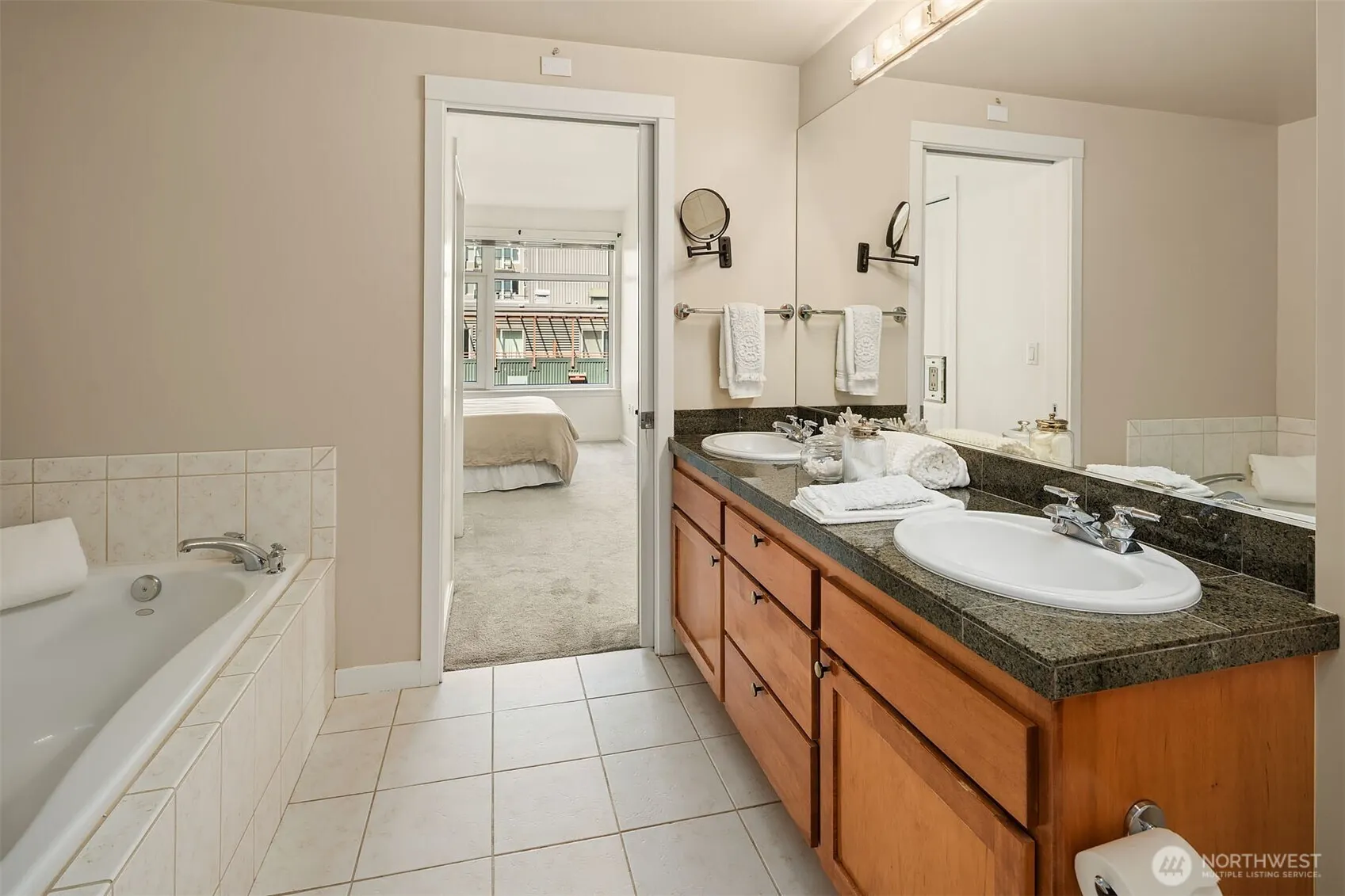 2607 Western Avenue #511, Seattle, WA 98121