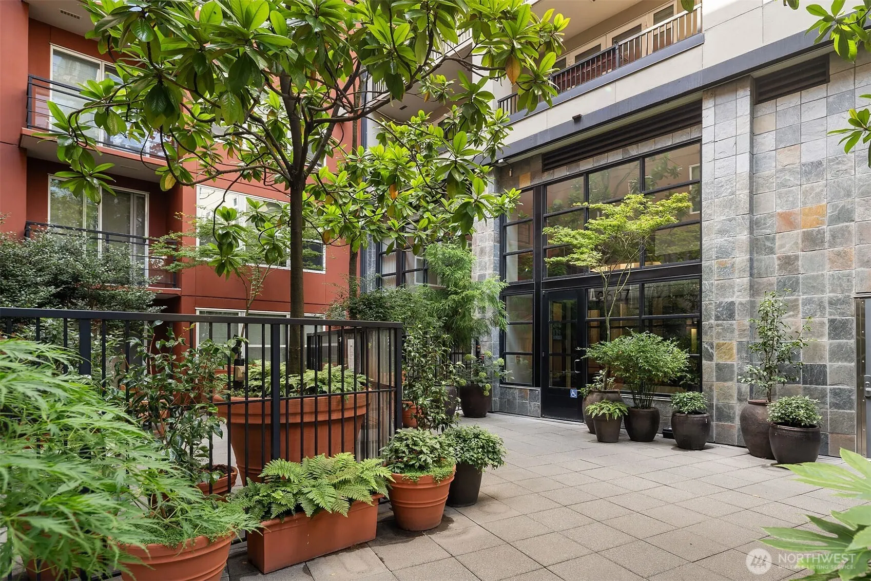 2607 Western Avenue #511, Seattle, WA 98121