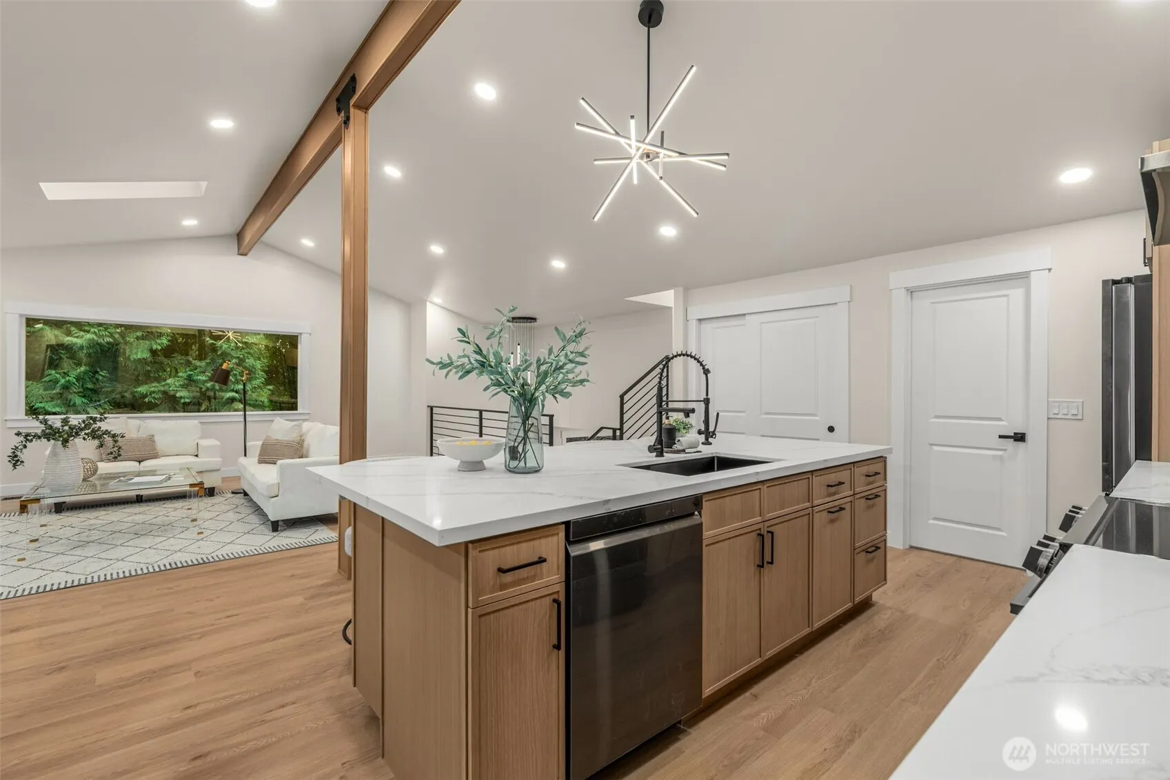 14838 SE 200th , Renton, WA 98059