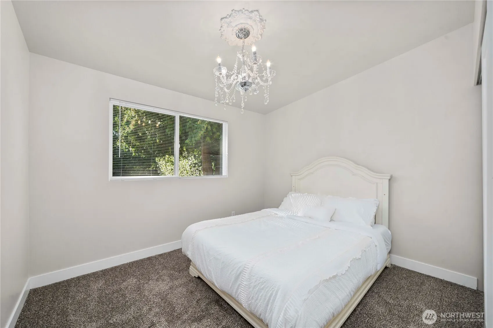 23635 41st Avenue S, Kent, WA 98032