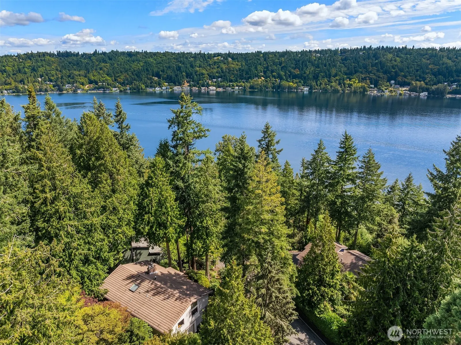 18939 NE 20th Court , Redmond, WA 98052