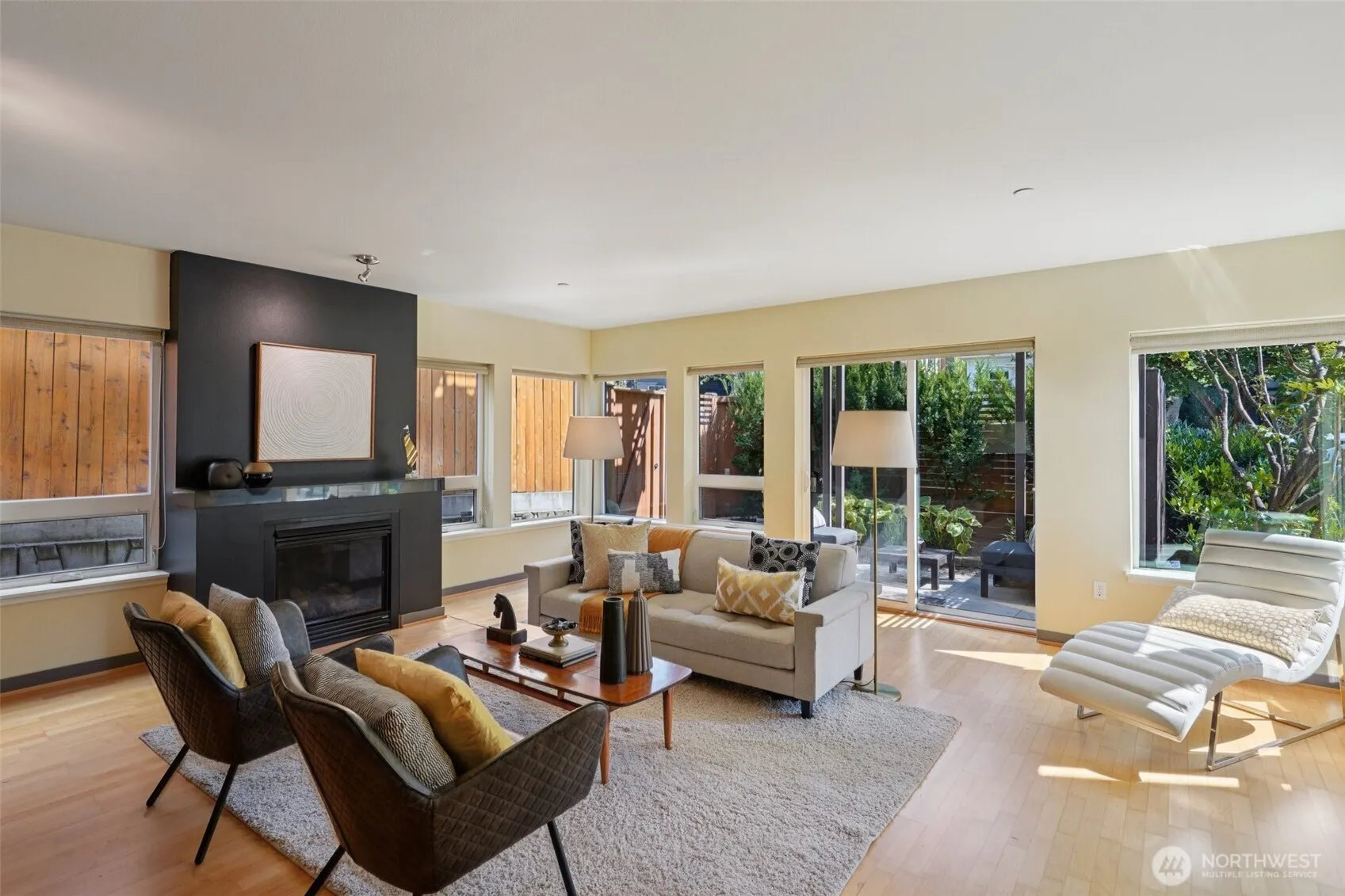 4217 Fremont Avenue N #2, Seattle, WA 98103