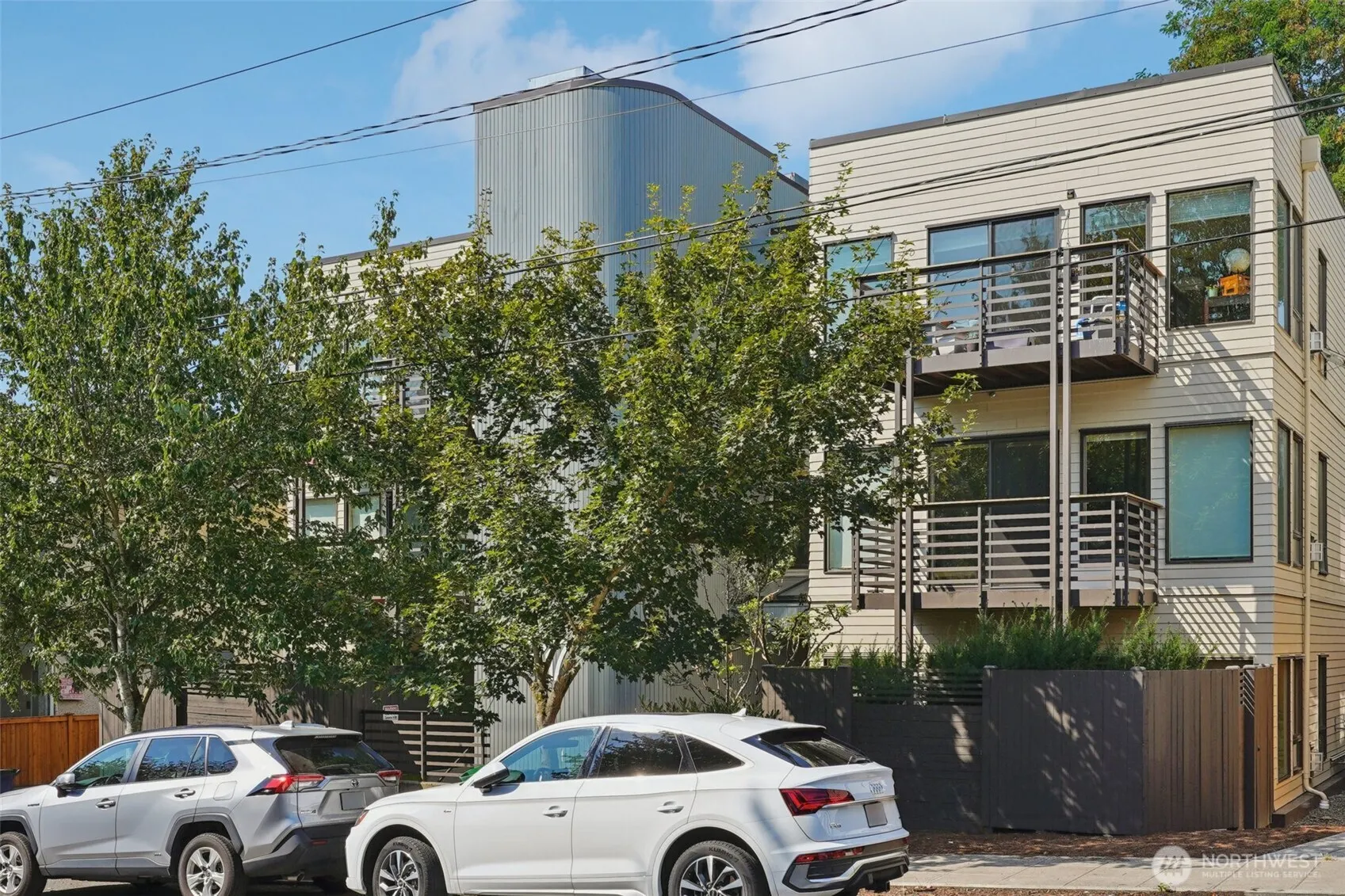 4217 Fremont Avenue N #2, Seattle, WA 98103