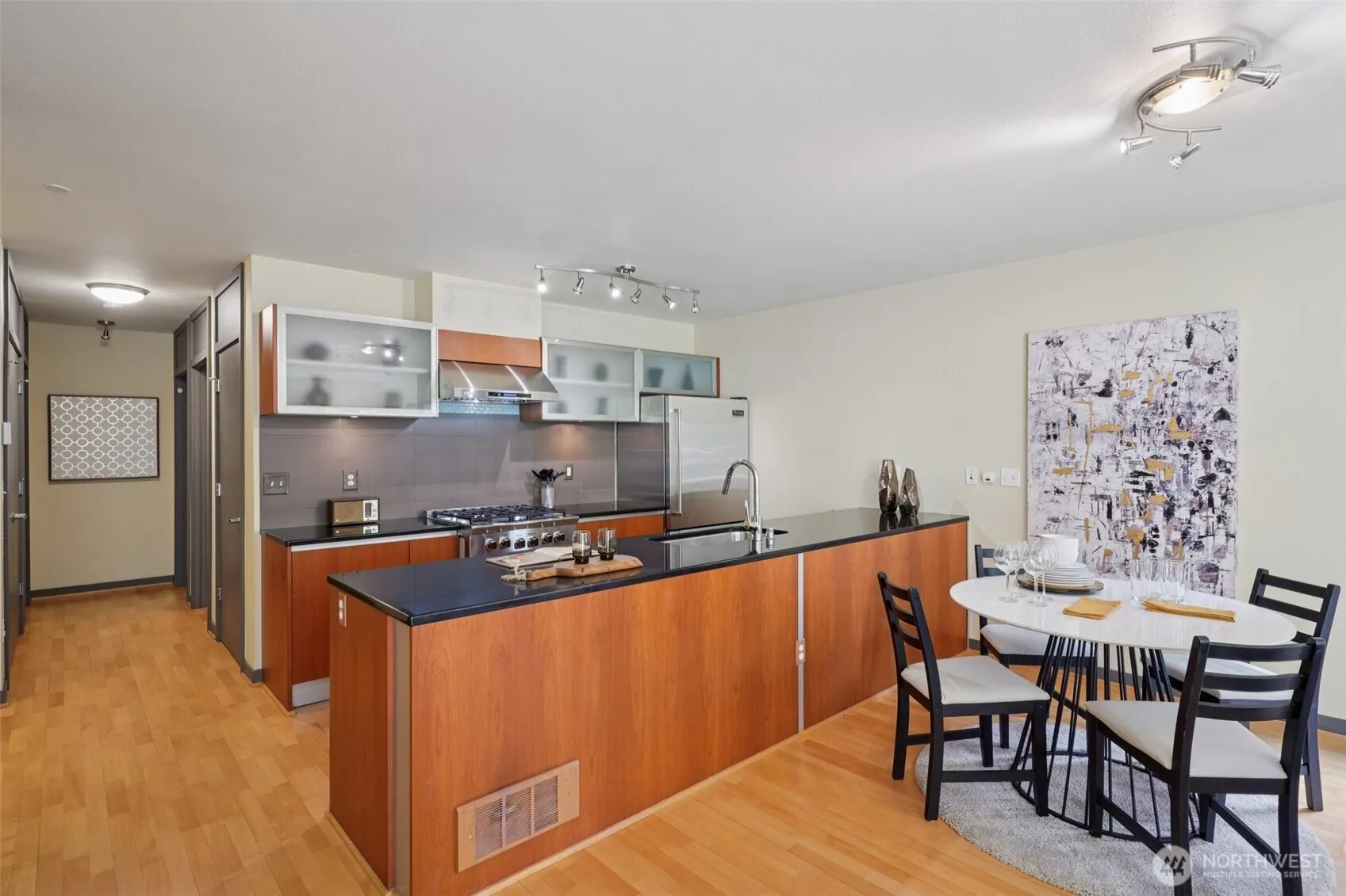 4217 Fremont Avenue N #2, Seattle, WA 98103
