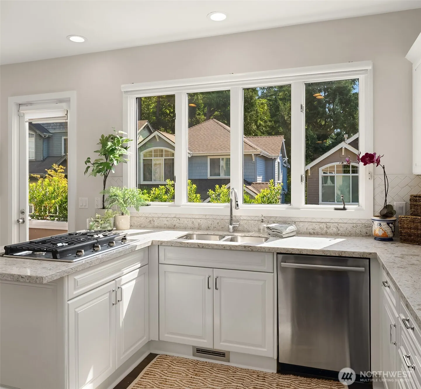 614 Bellevue Way SE #C1, Bellevue, WA 98004