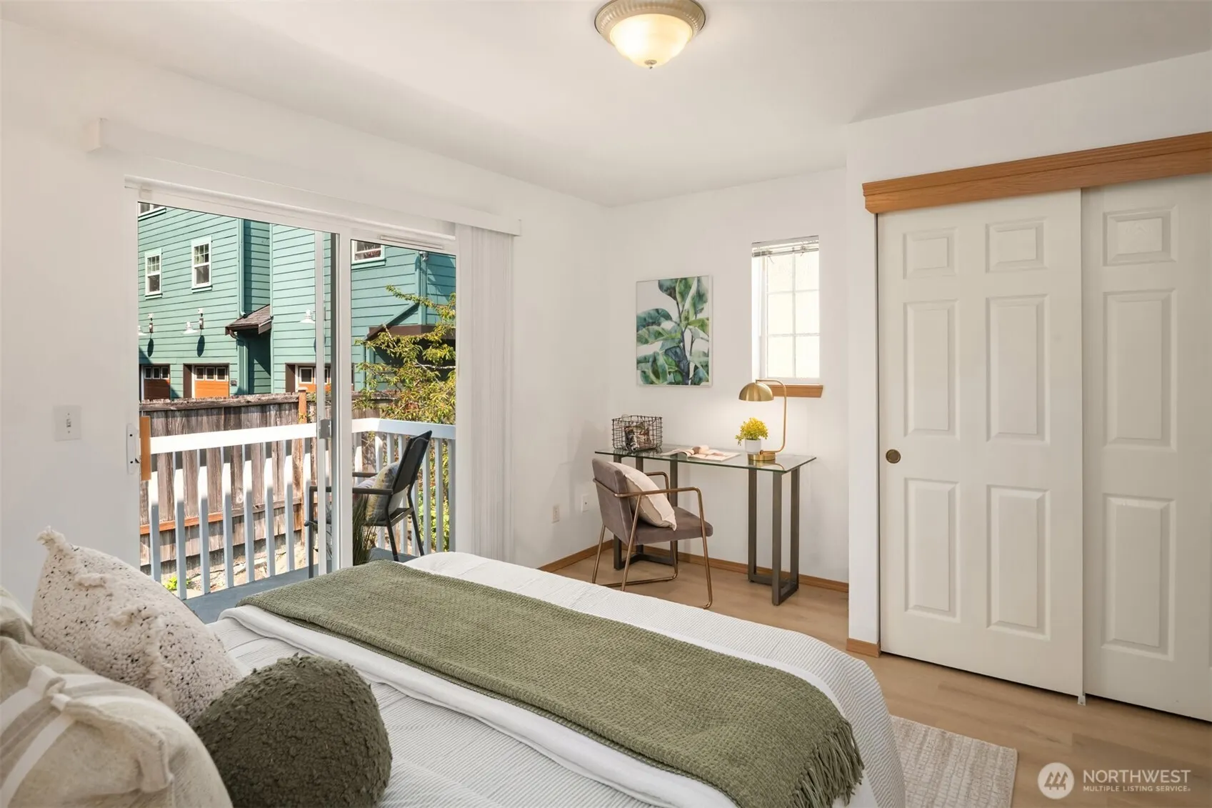 1231 NE 135th Street #D, Seattle, WA 98125