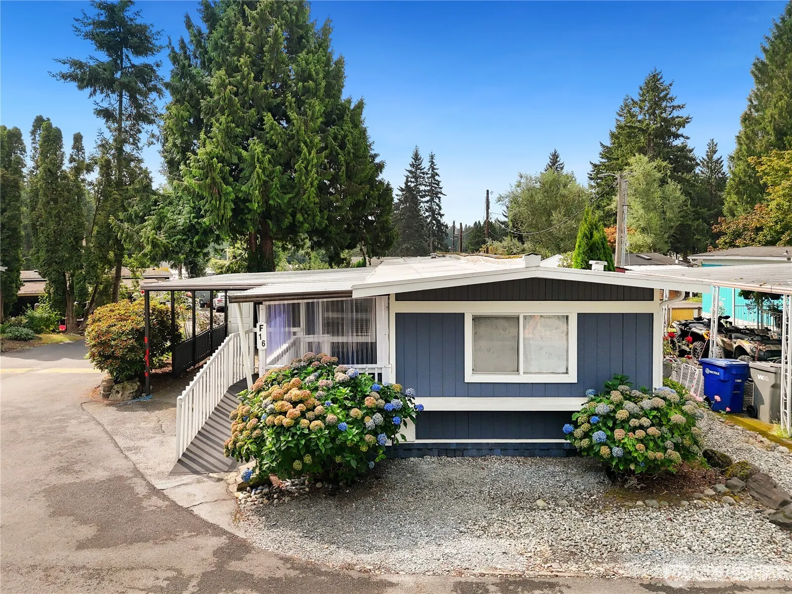 415 Lakeview Road #F16, Lynnwood, WA 98087