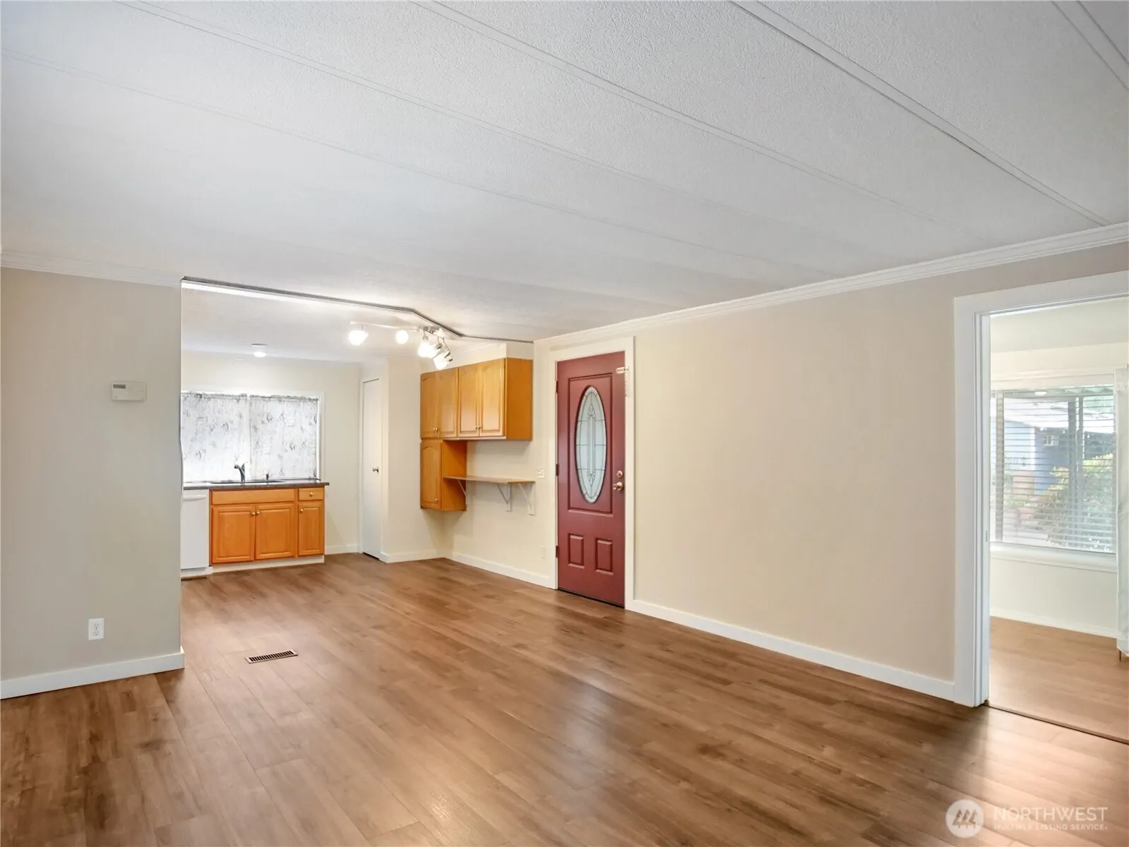 415 Lakeview Road #F16, Lynnwood, WA 98087