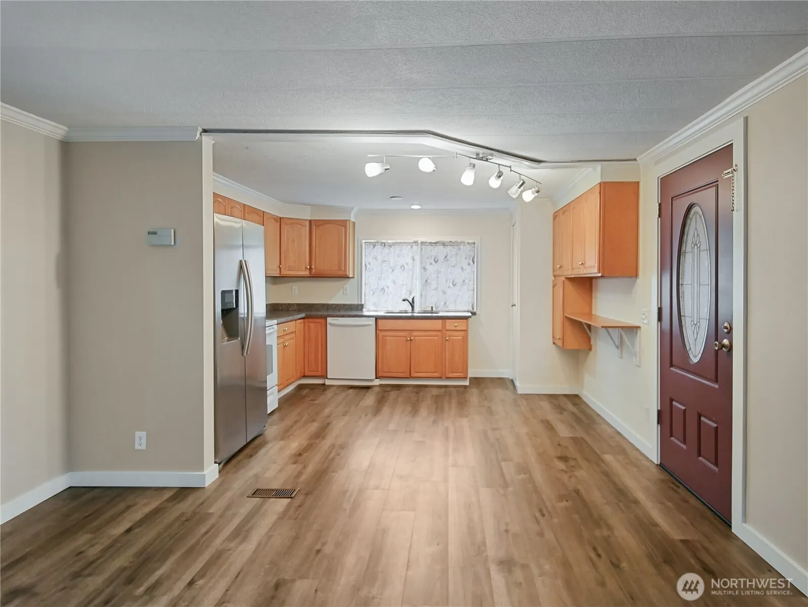 415 Lakeview Road #F16, Lynnwood, WA 98087