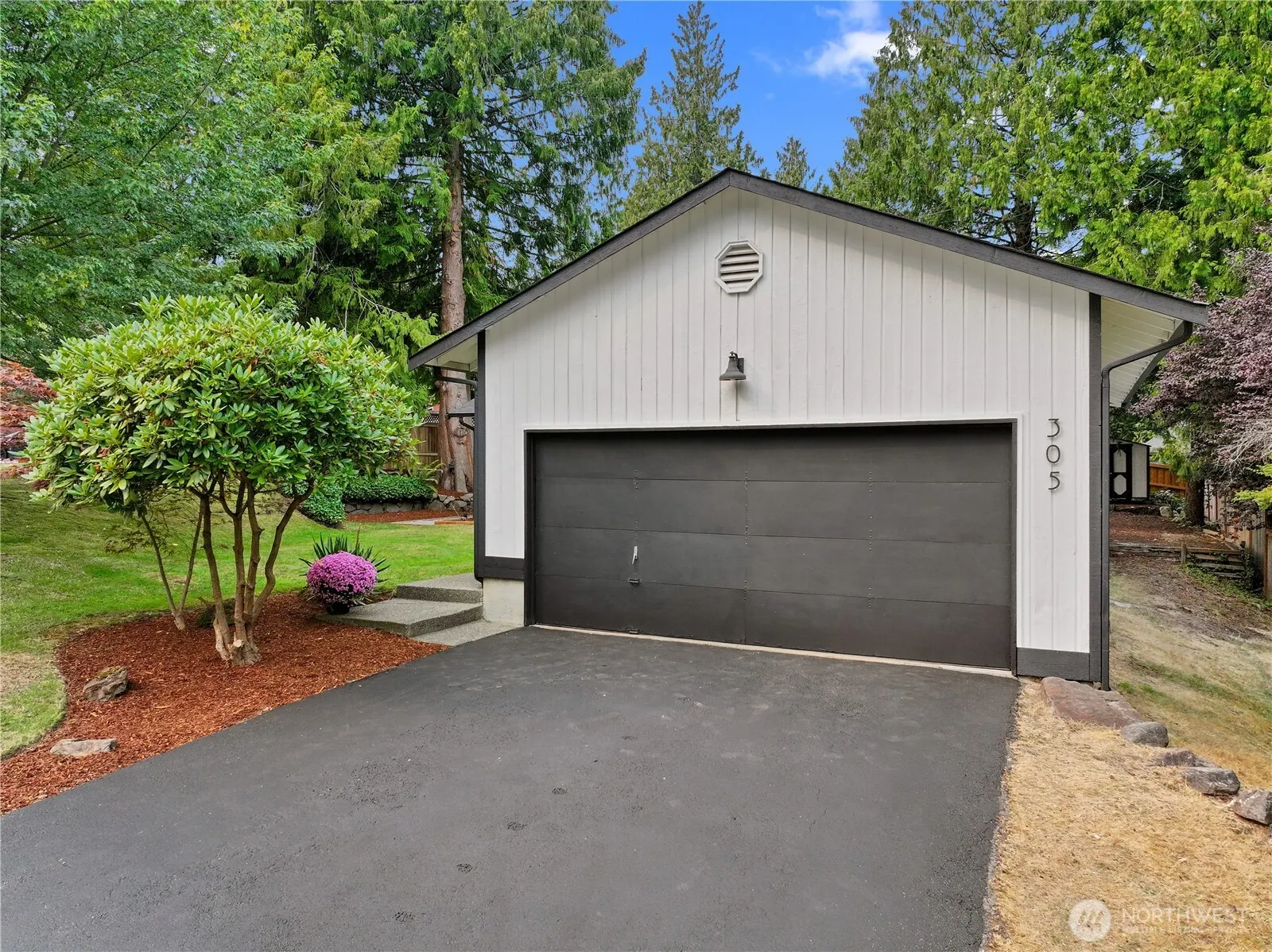 305 161st Place SE, Bothell, WA 98012