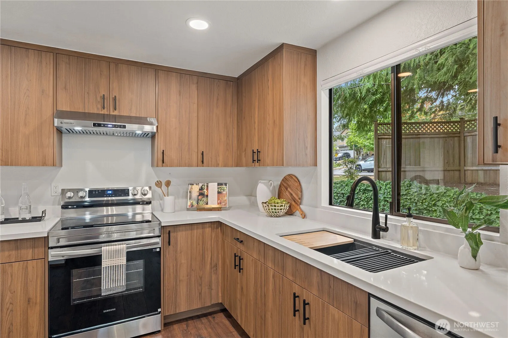 305 161st Place SE, Bothell, WA 98012