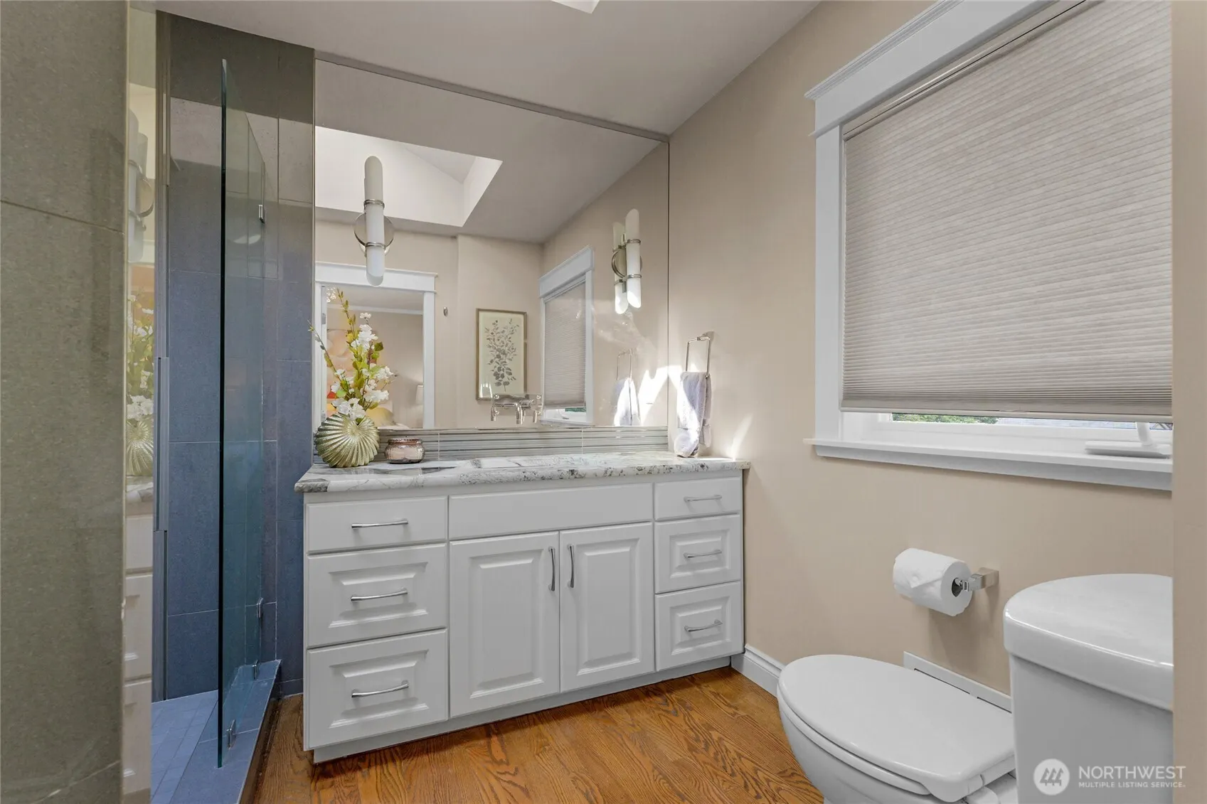 4220 49th Avenue S, Seattle, WA 98118