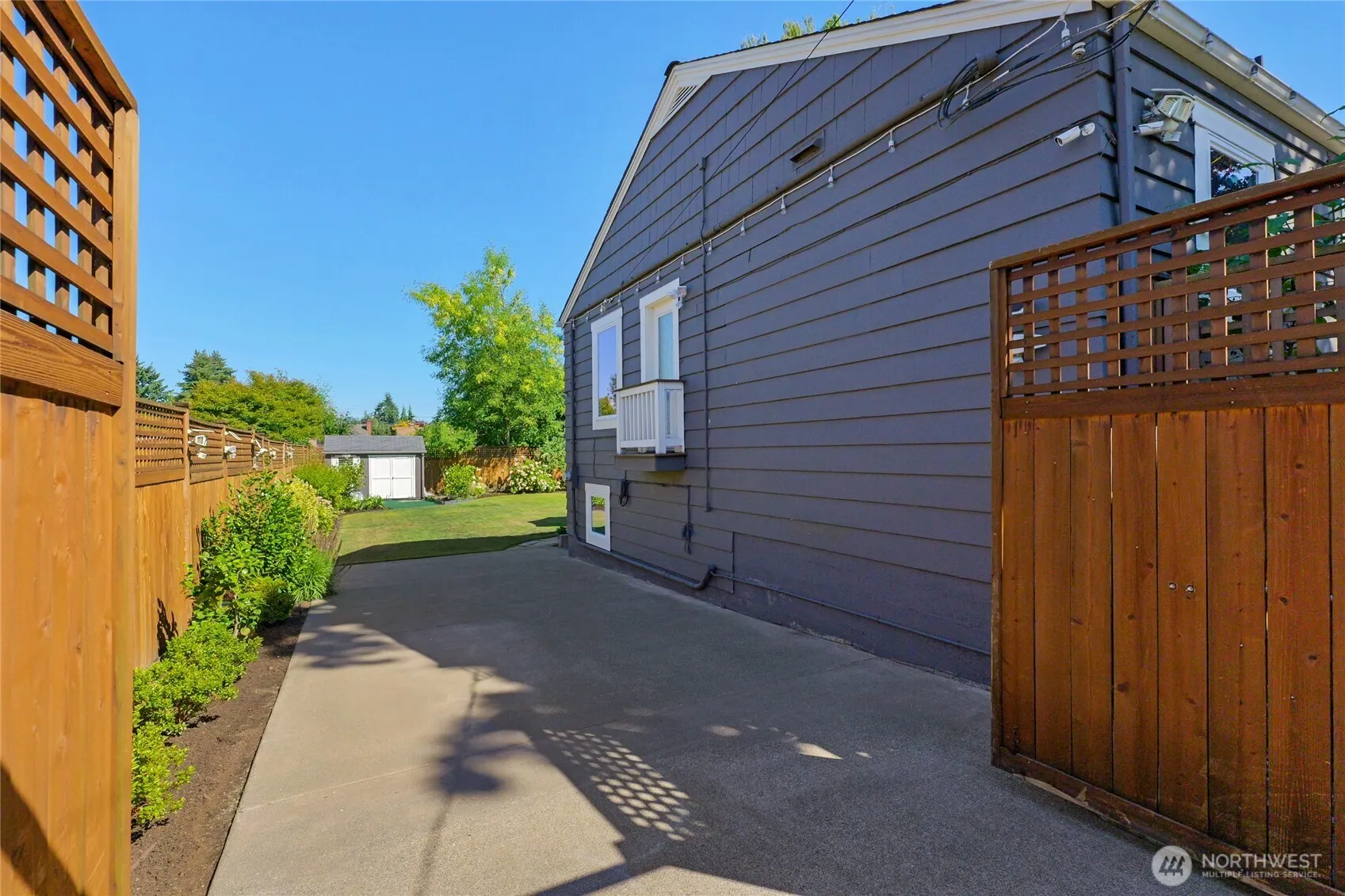 4220 49th Avenue S, Seattle, WA 98118