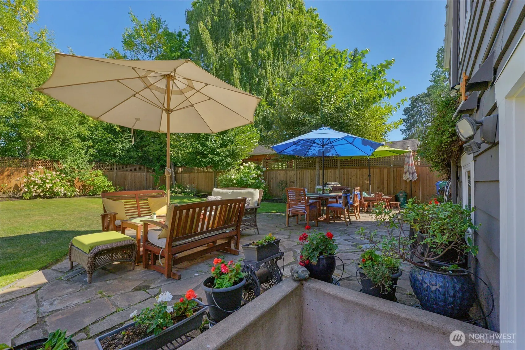 4220 49th Avenue S, Seattle, WA 98118