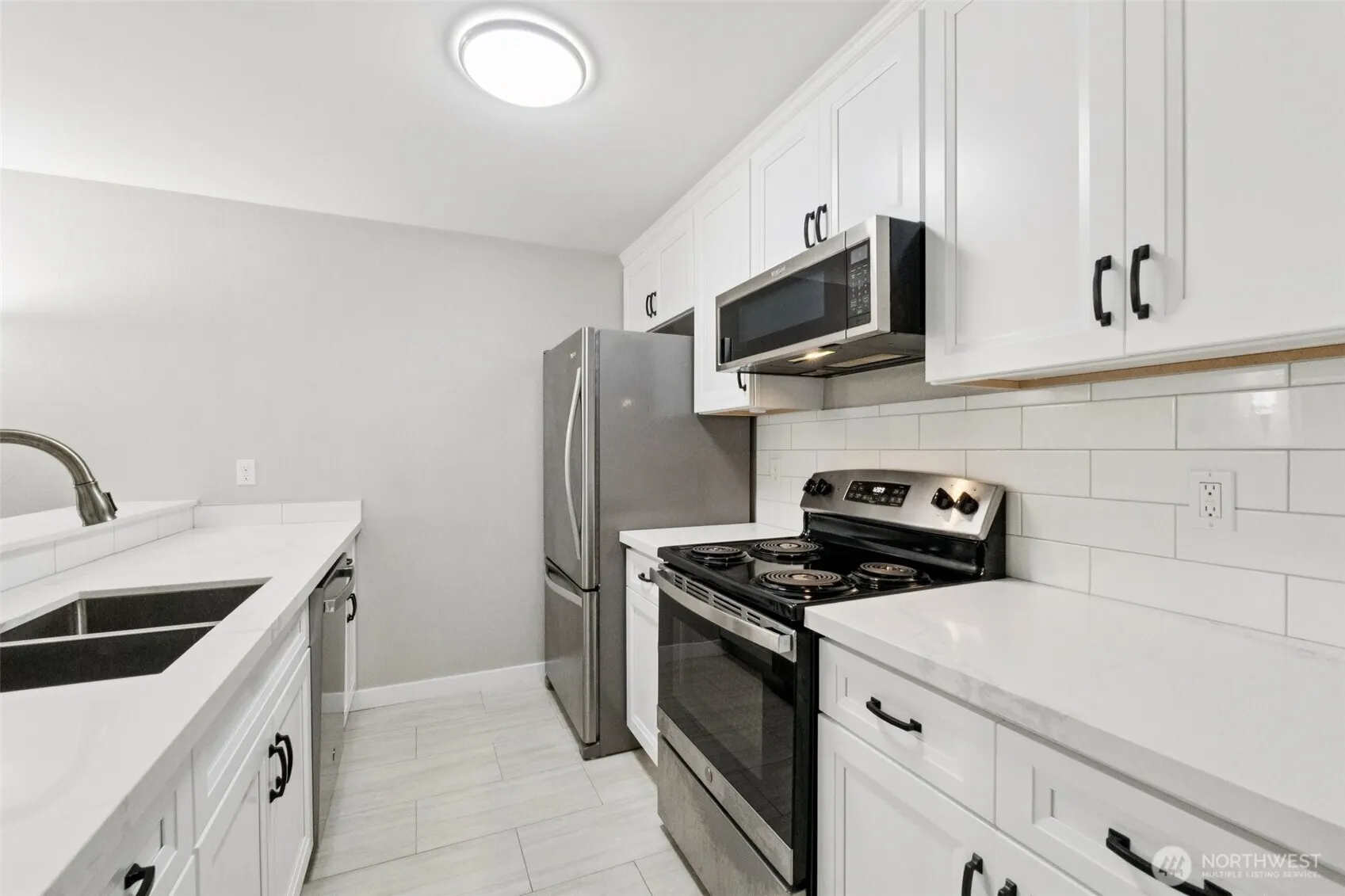 14717 NE 44th Pl #R7, Bellevue, WA 98007
