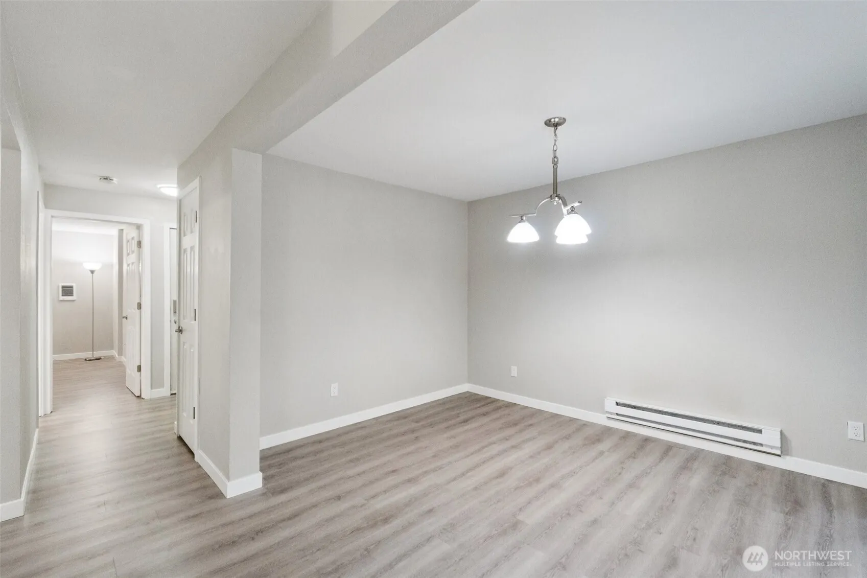 14717 NE 44th Pl #R7, Bellevue, WA 98007