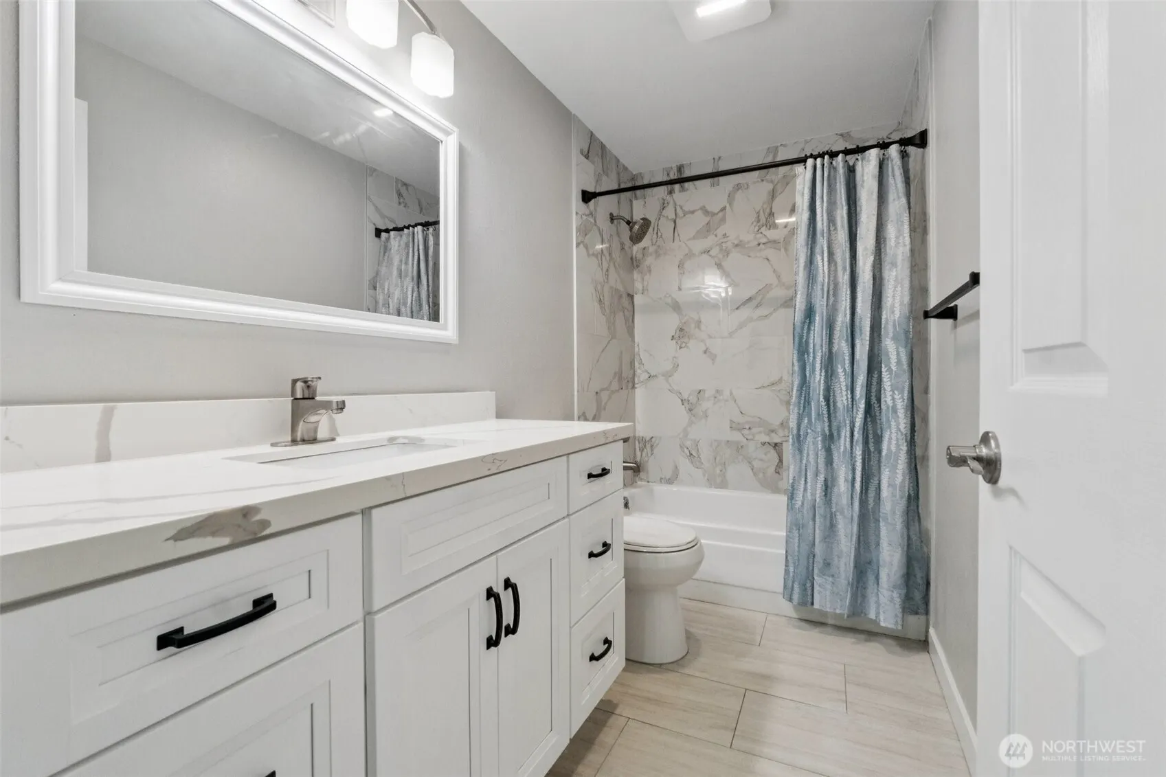 14717 NE 44th Pl #R7, Bellevue, WA 98007