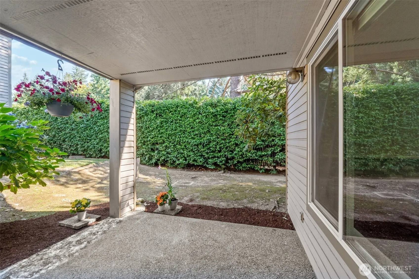 14717 NE 44th Pl #R7, Bellevue, WA 98007