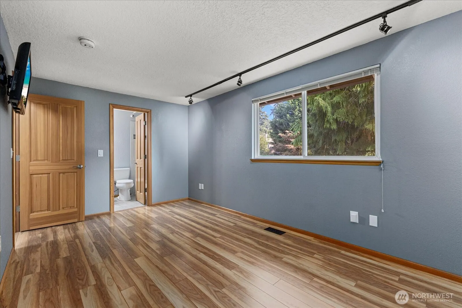 18411 22nd Drive SE, Bothell, WA 98012