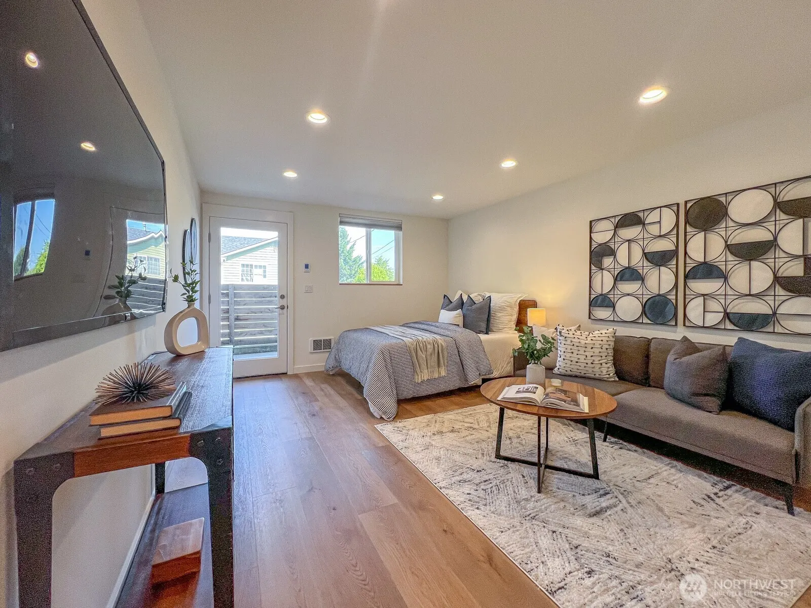 5031 35th Avenue S #D, Seattle, WA 98118