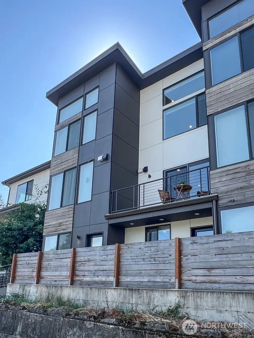 5031 35th Avenue S #D, Seattle, WA 98118