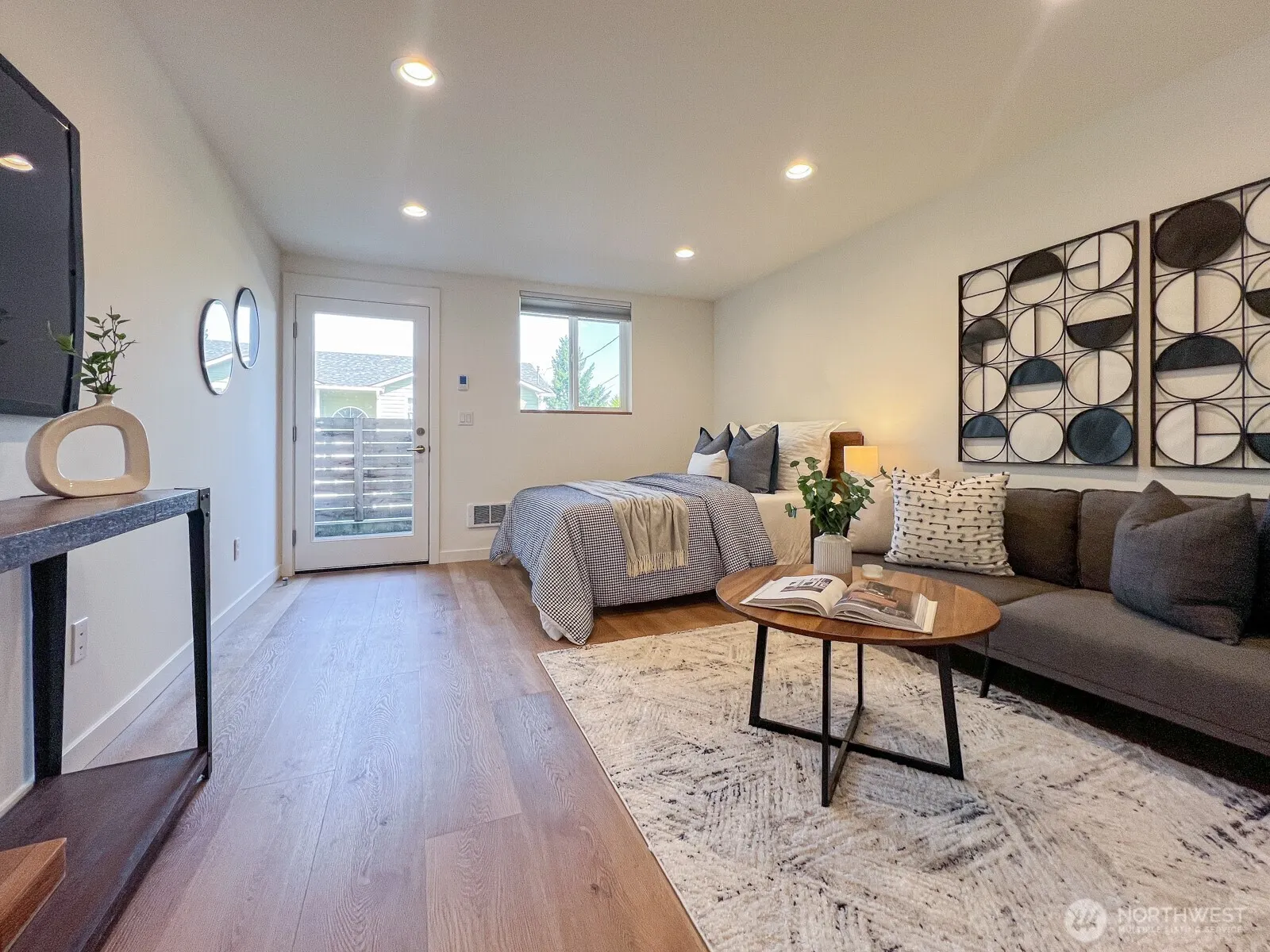 5031 35th Avenue S #D, Seattle, WA 98118