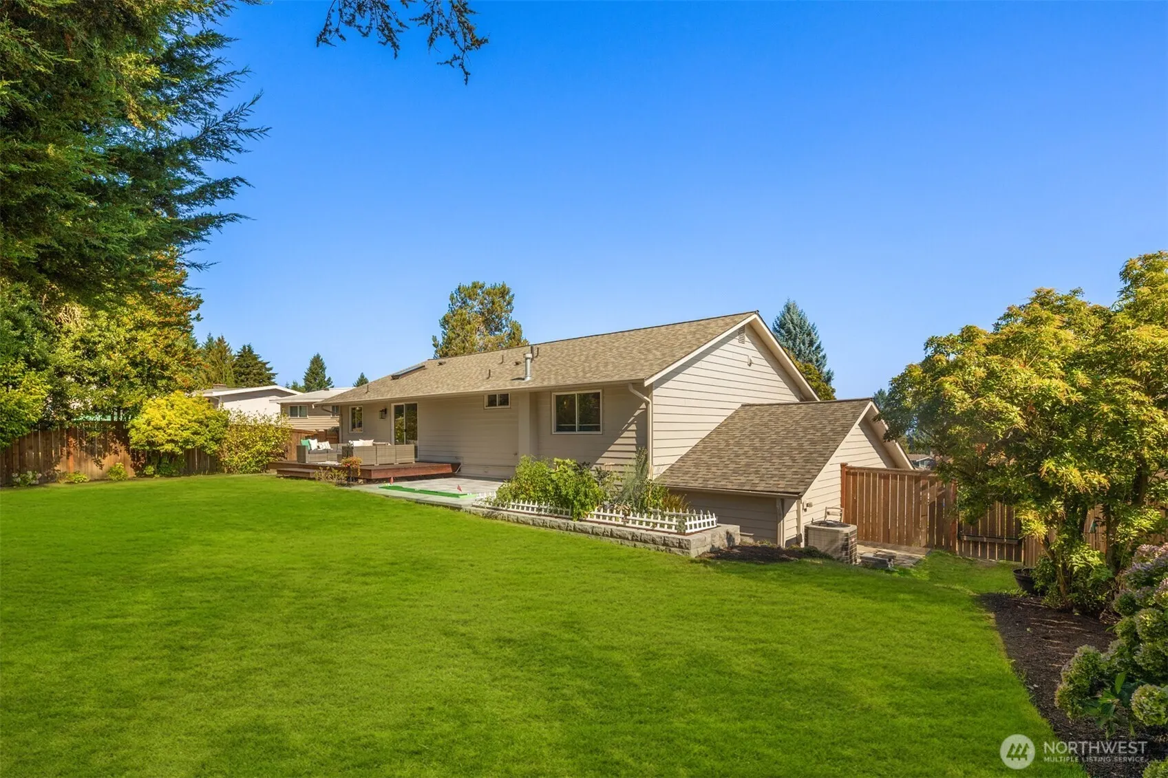 5403 157th Drive NE, Redmond, WA 98052