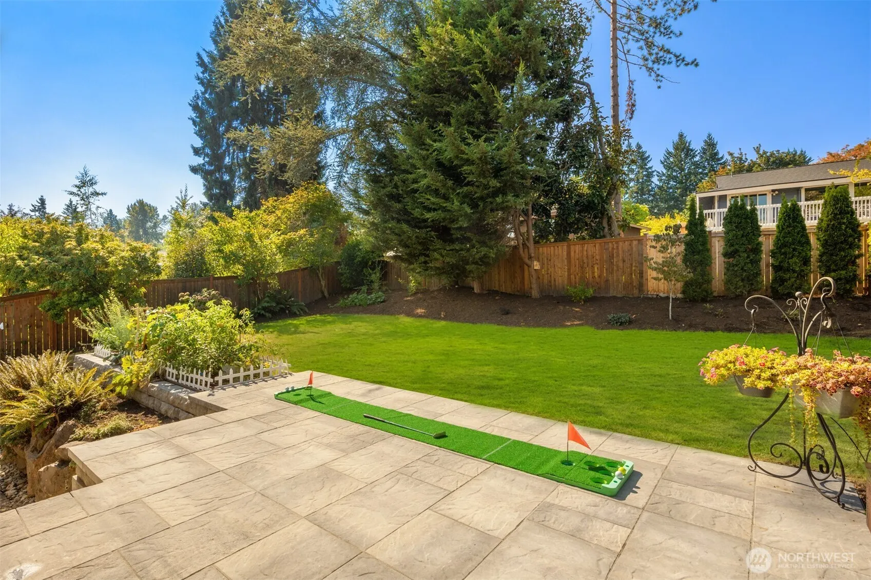 5403 157th Drive NE, Redmond, WA 98052