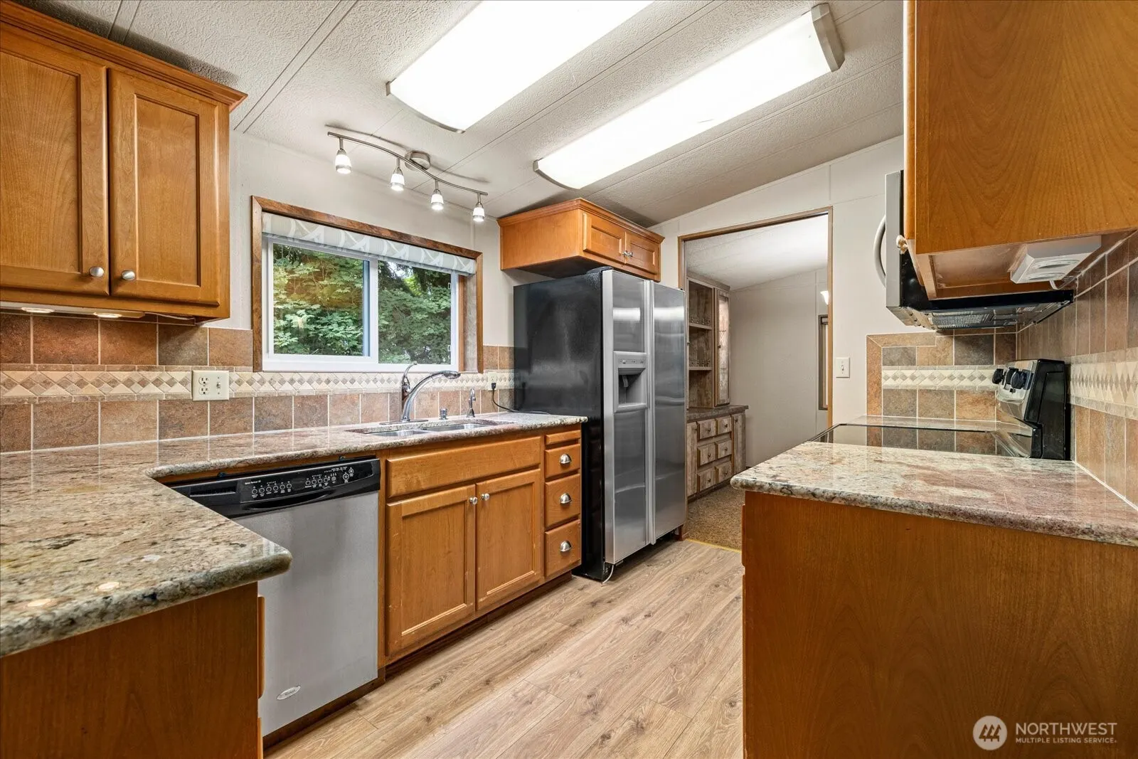 16229 NE Woodinville Duvall Road , Woodinville, WA 98072