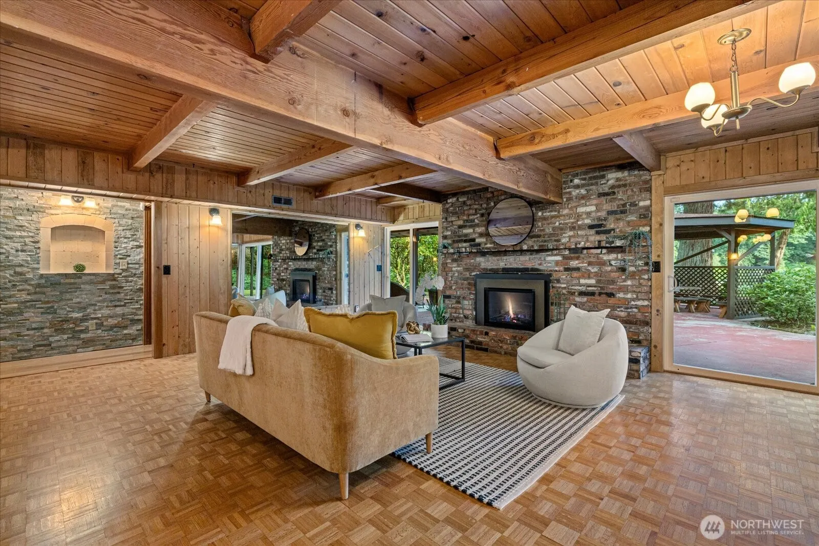 16229 NE Woodinville Duvall Road , Woodinville, WA 98072