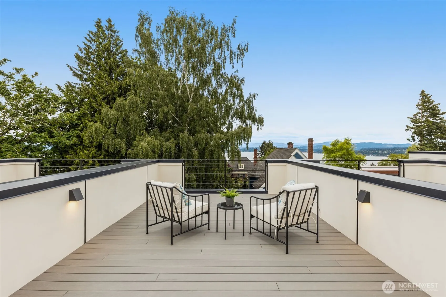 1110 B 34th Avenue , Seattle, WA 98122