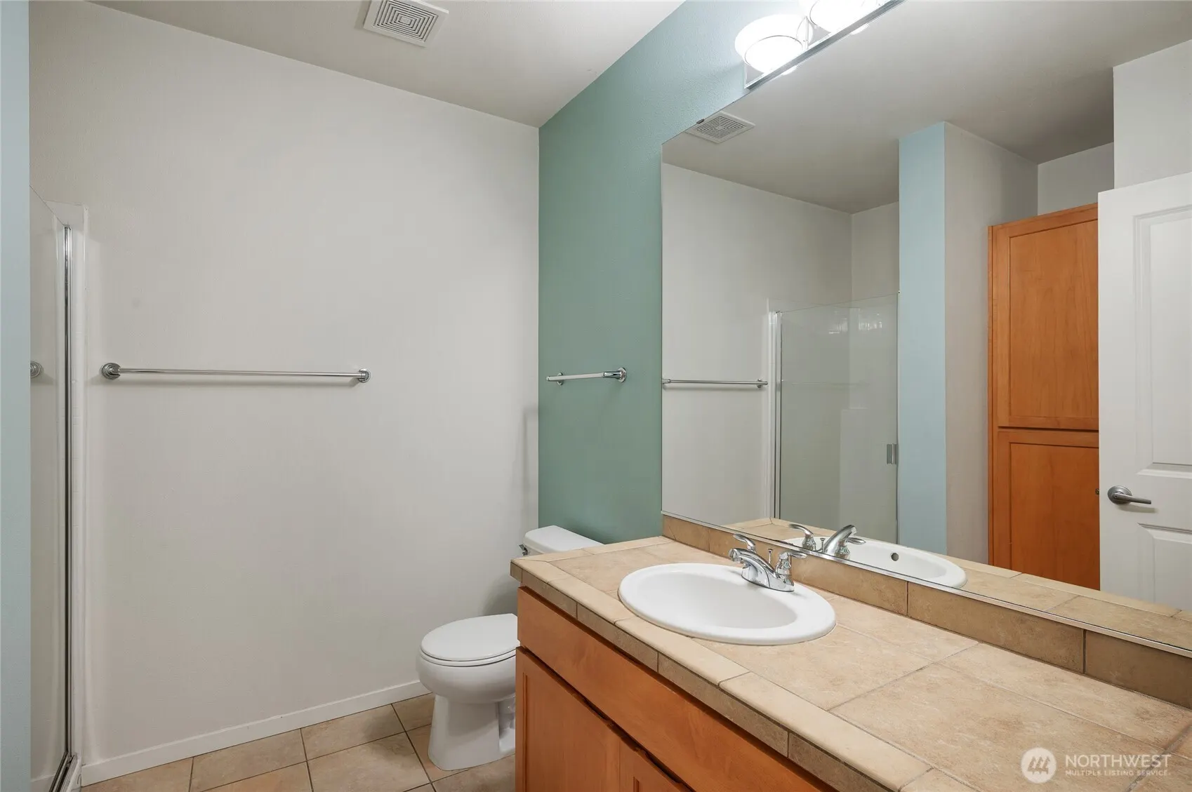 2901 NE Blakeley Street #335, Seattle, WA 98105