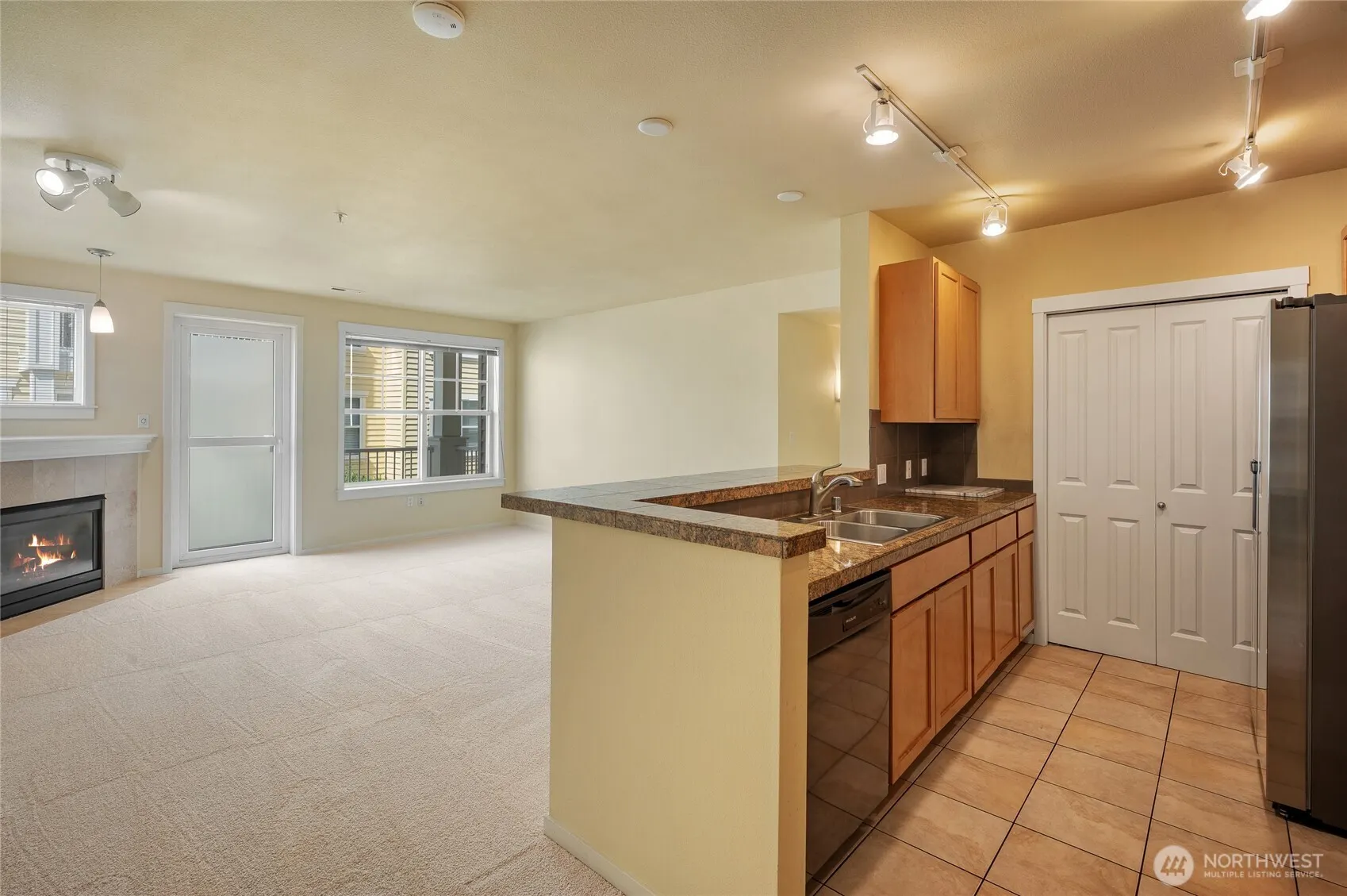 2901 NE Blakeley Street #335, Seattle, WA 98105