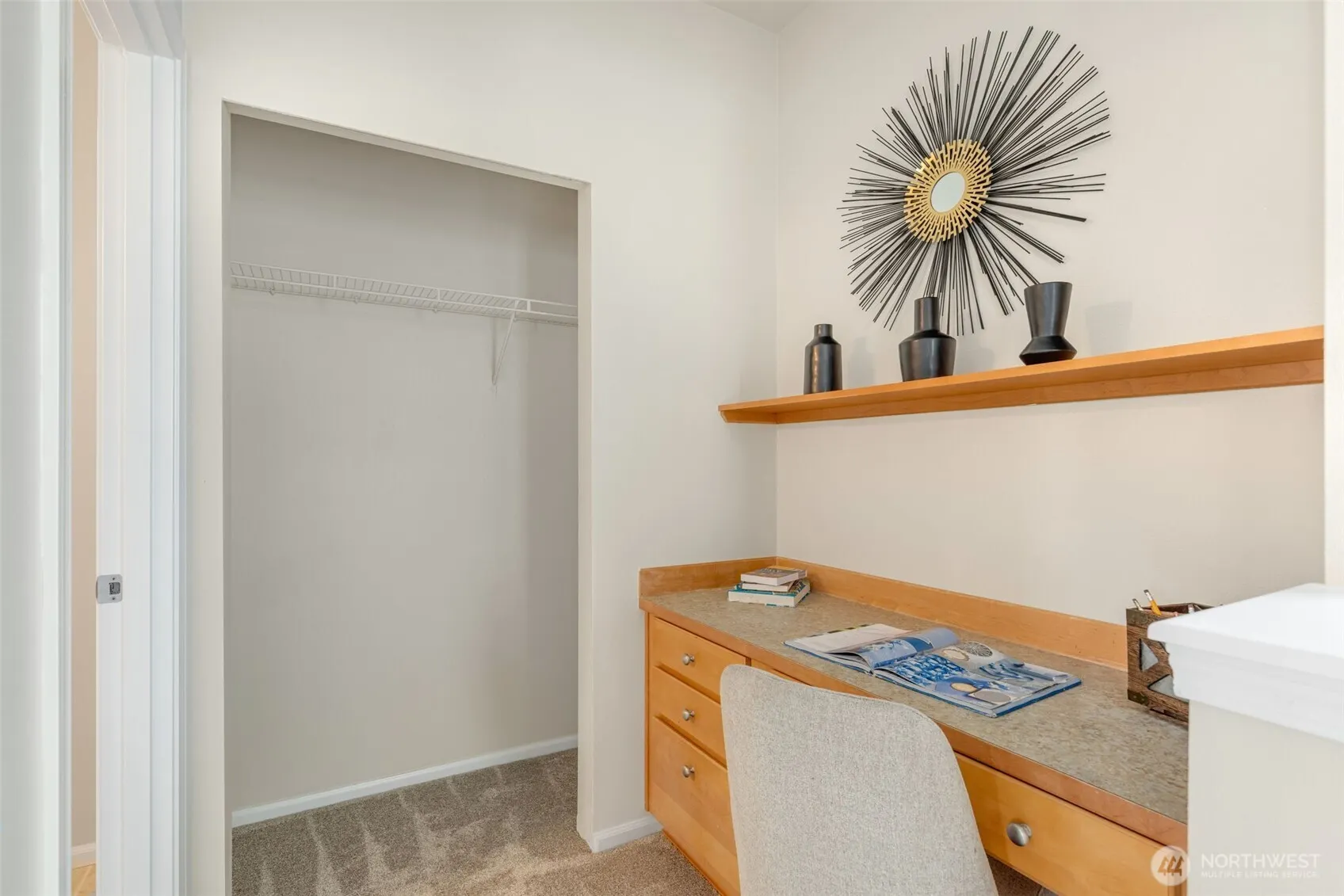 2818 SW Graham Street , Seattle, WA 98126