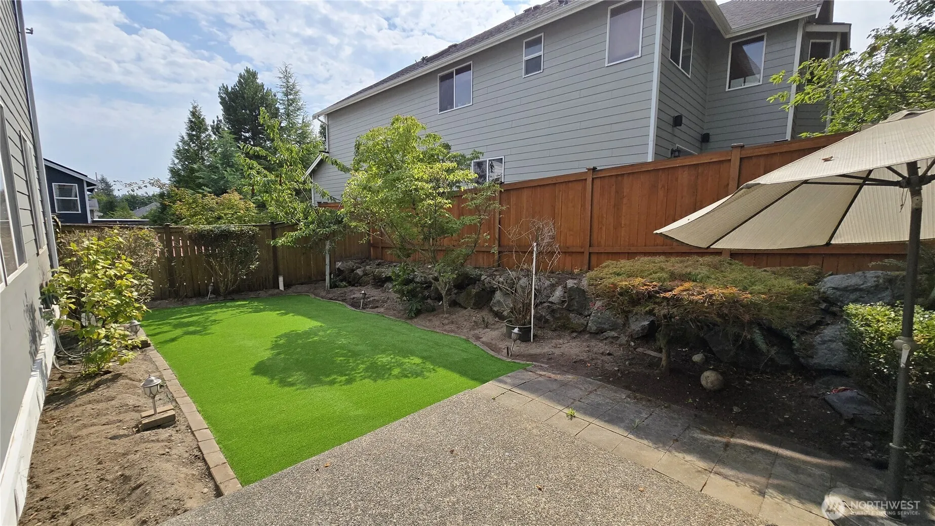 12857 NE 200th Place , Woodinville, WA 98072