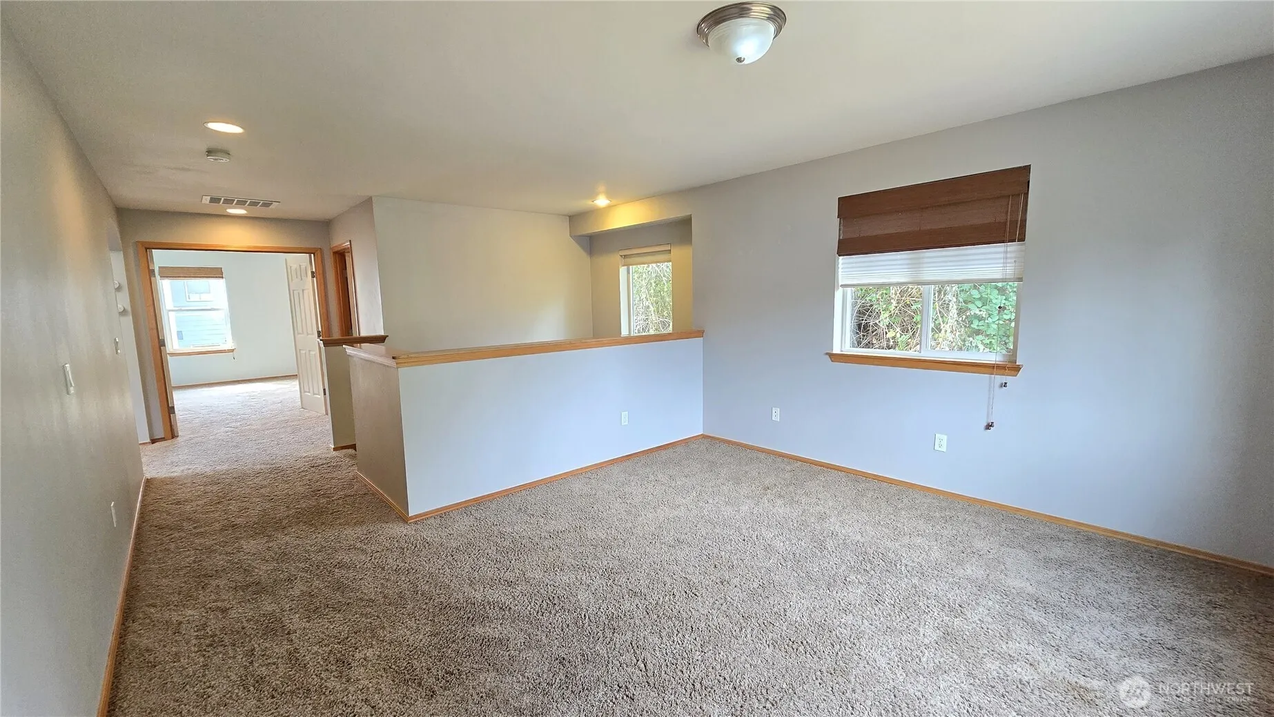 12857 NE 200th Place , Woodinville, WA 98072