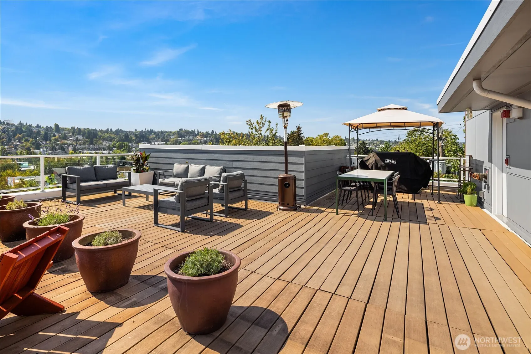 3658 Dayton Avenue N #401, Seattle, WA 98103