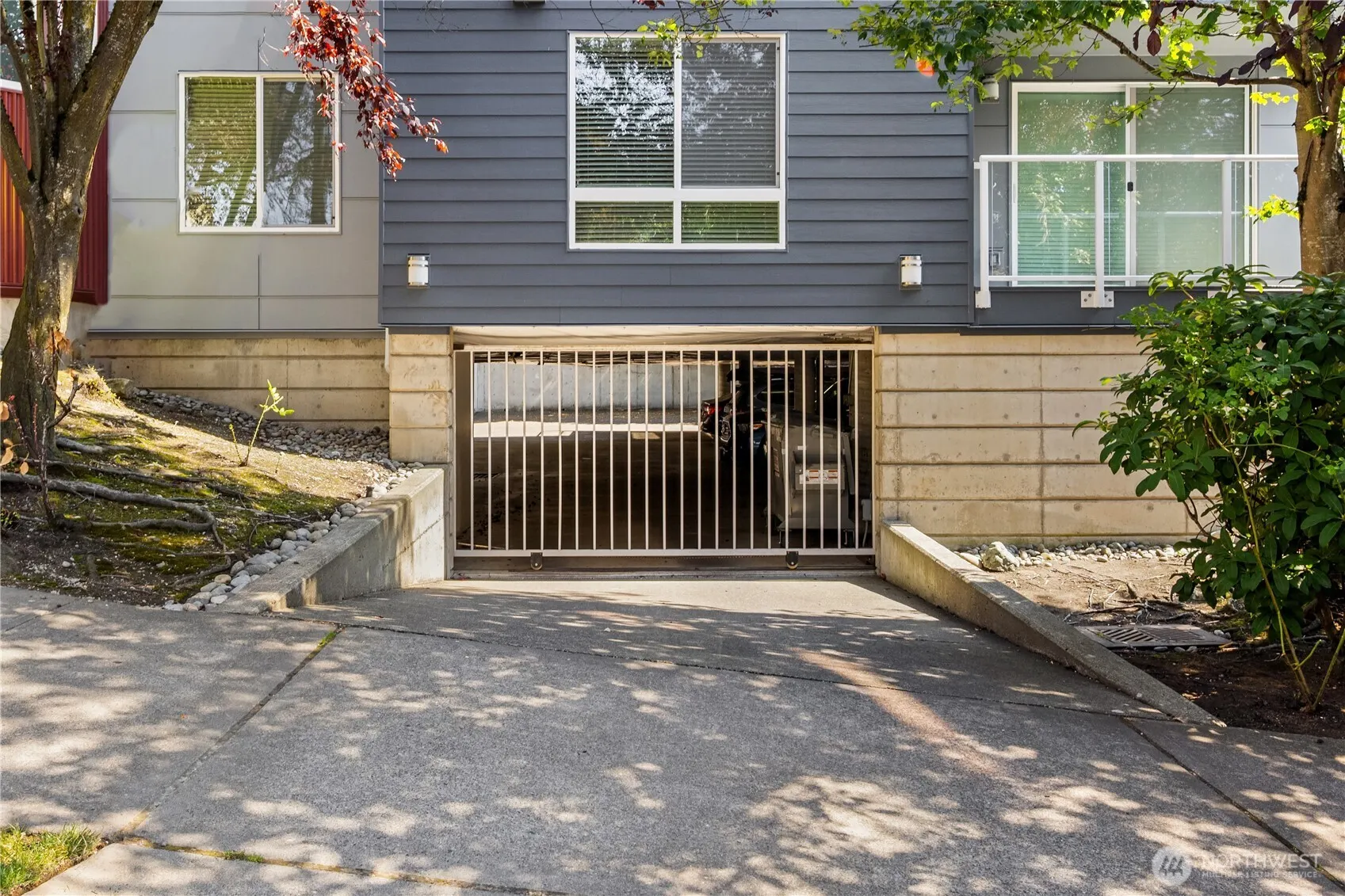 3658 Dayton Avenue N #401, Seattle, WA 98103