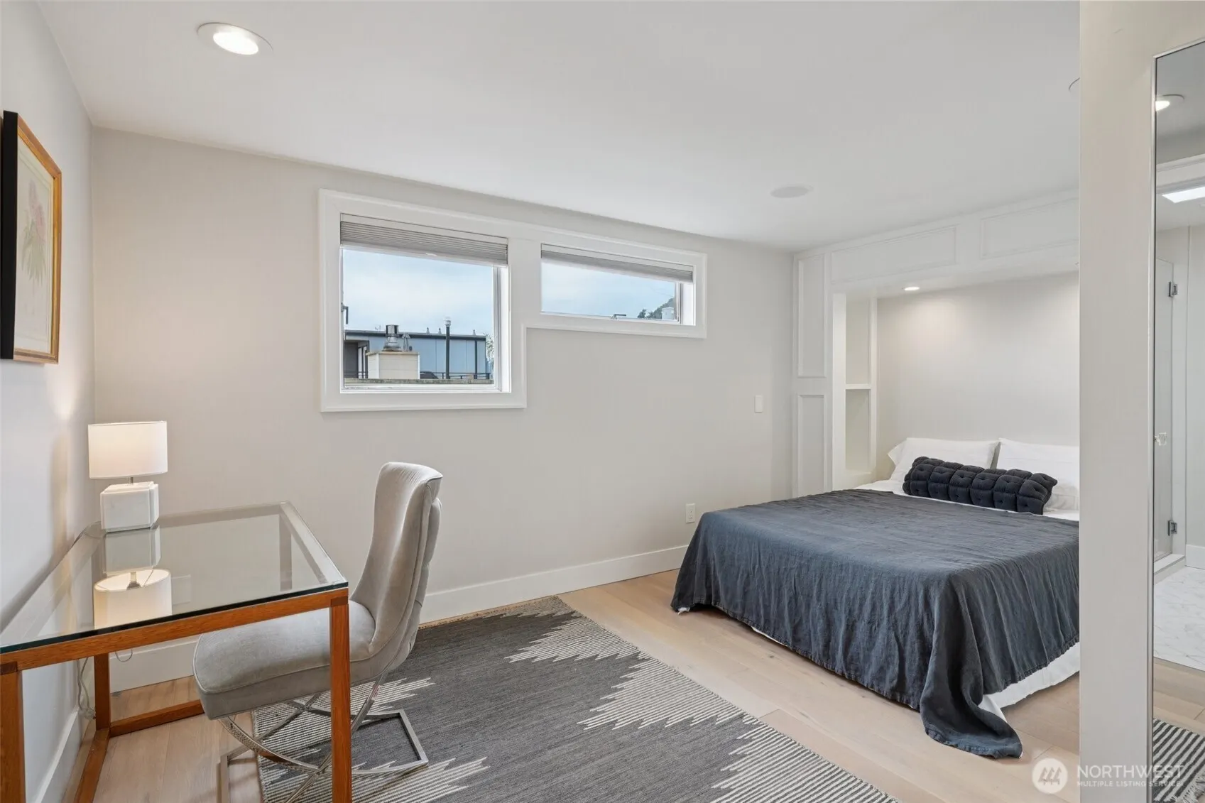 2134 Waverly Place N #303, Seattle, WA 98109