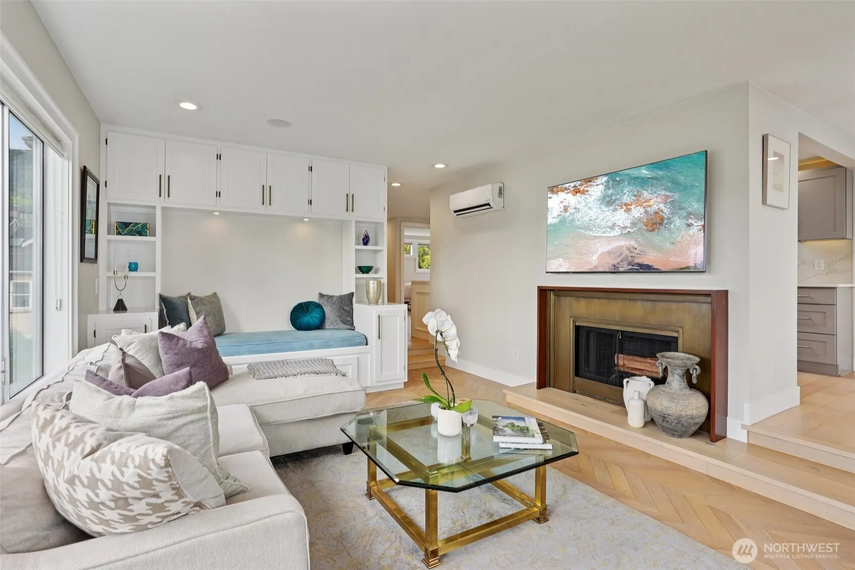 2134 Waverly Place N #303, Seattle, WA 98109