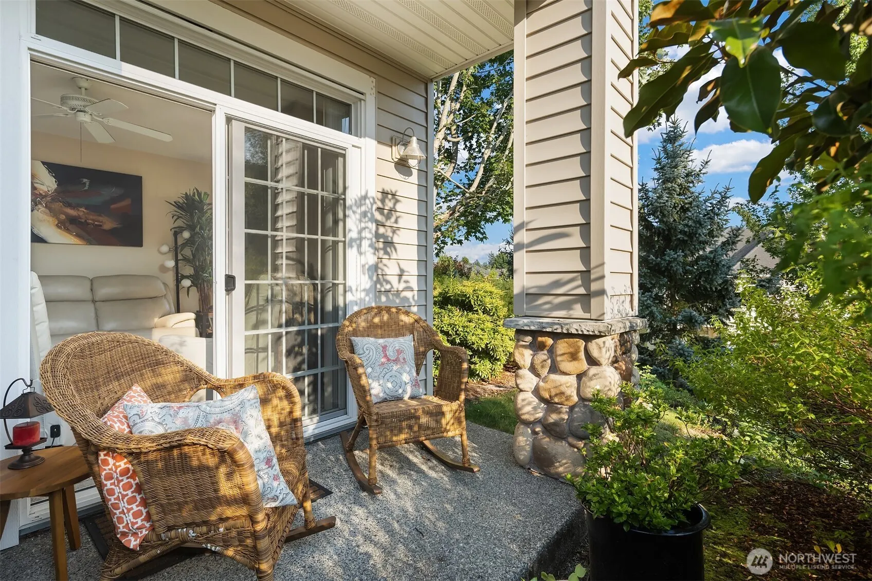 1855 Trossachs Boulevard SE #2402, Sammamish, WA 98075