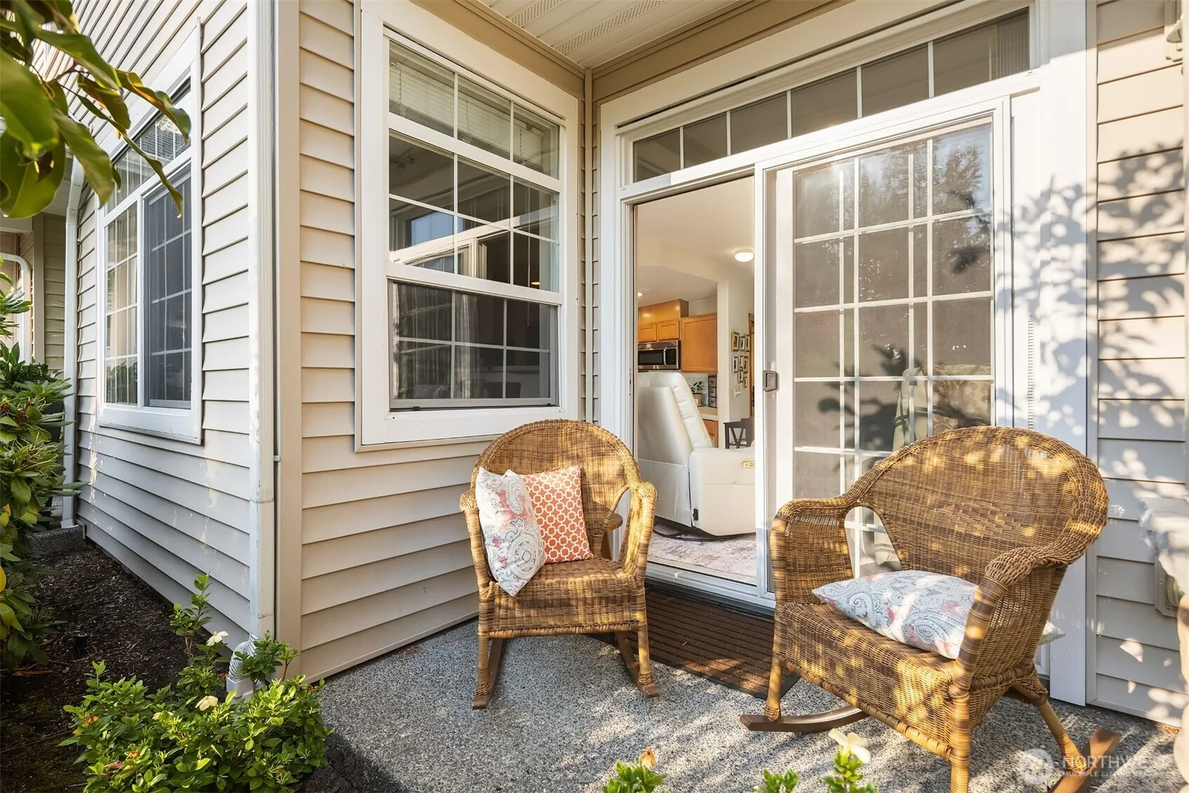 1855 Trossachs Boulevard SE #2402, Sammamish, WA 98075