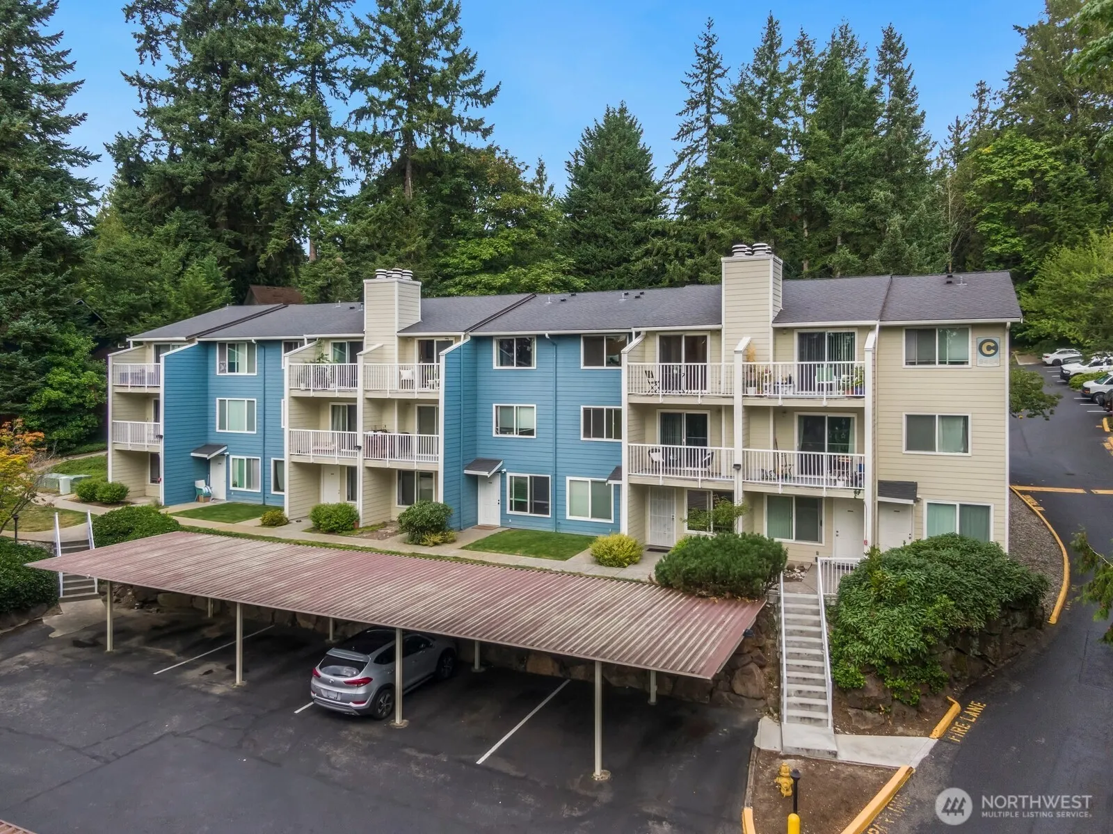 9484 Redmond-Woodinville Road NE #C-305, Redmond, WA 98052