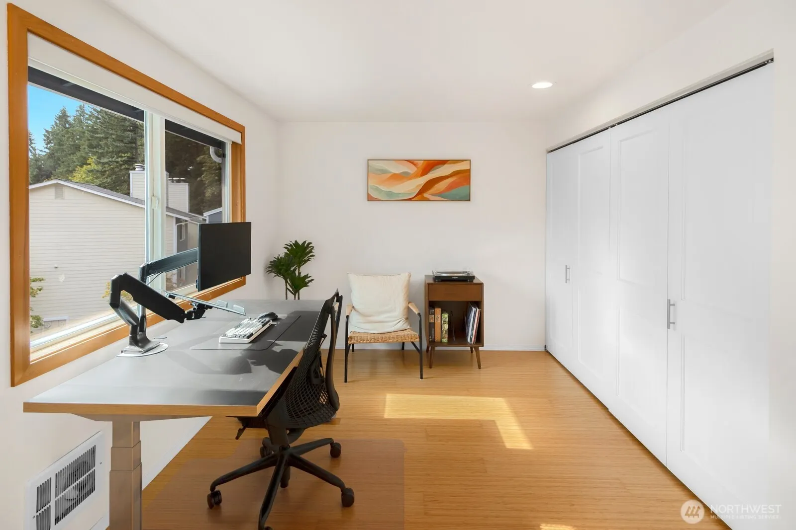 9484 Redmond-Woodinville Road NE #C-305, Redmond, WA 98052