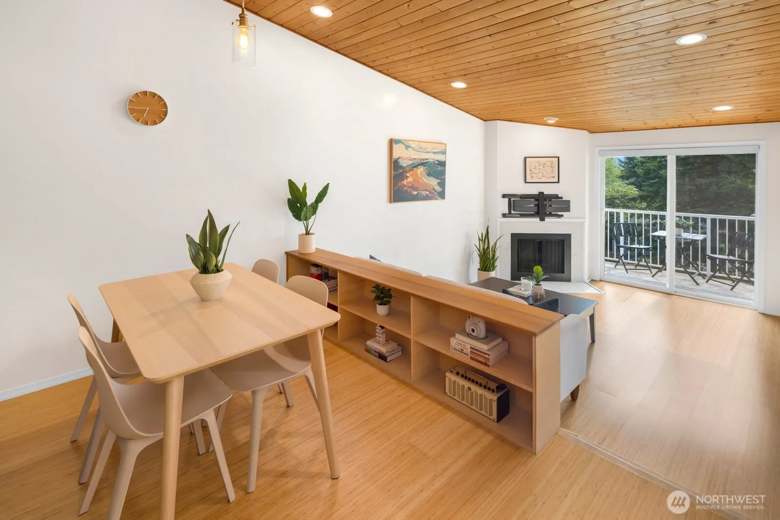 9484 Redmond-Woodinville Road NE #C-305, Redmond, WA 98052